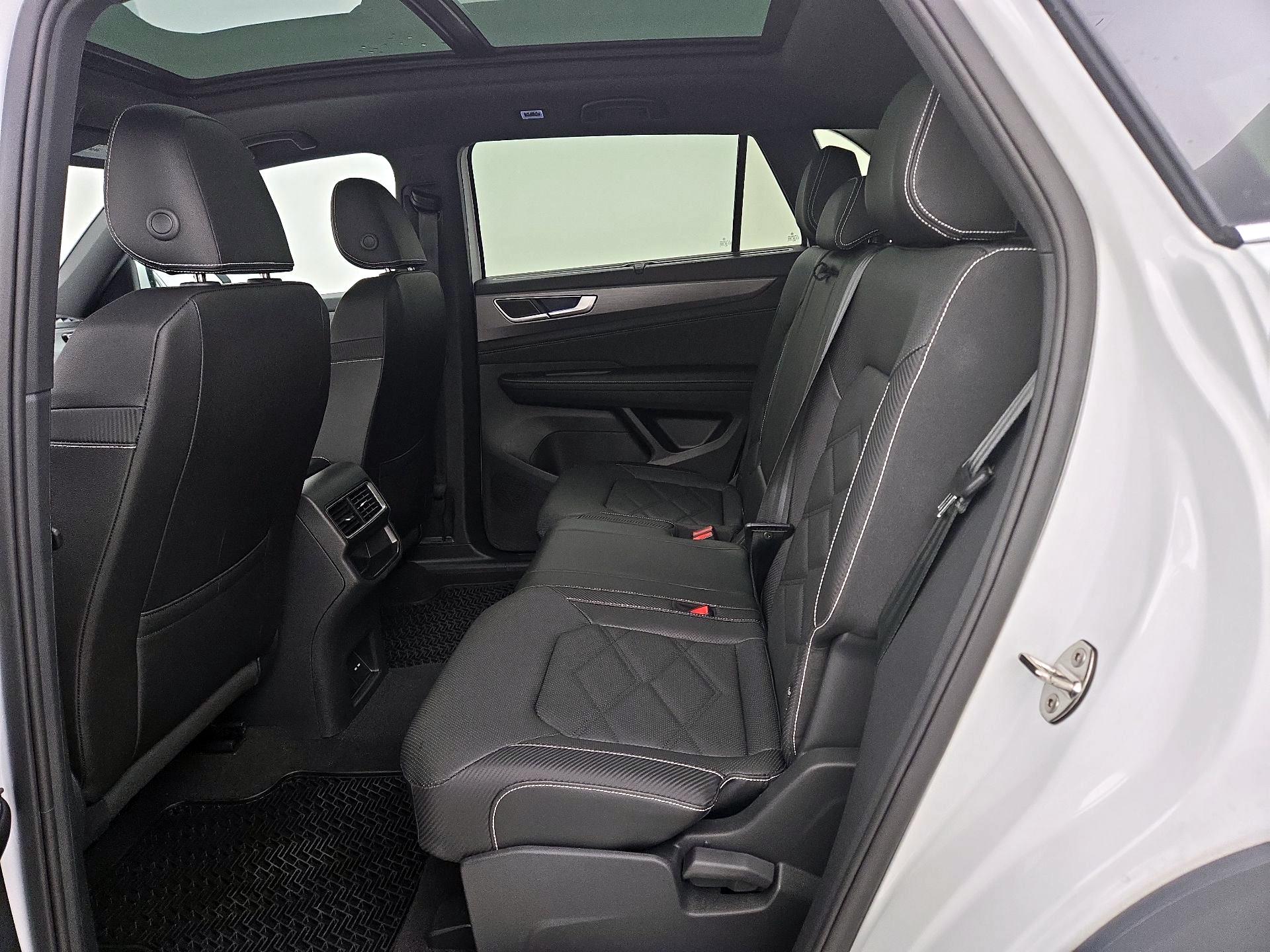 Thumbnail: 2025 Volkswagen Atlas - 20