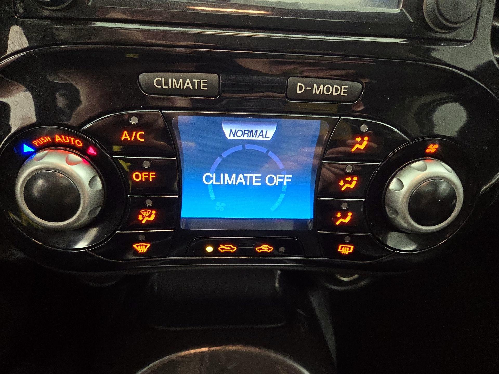 Thumbnail: 2015 Nissan Juke - 17