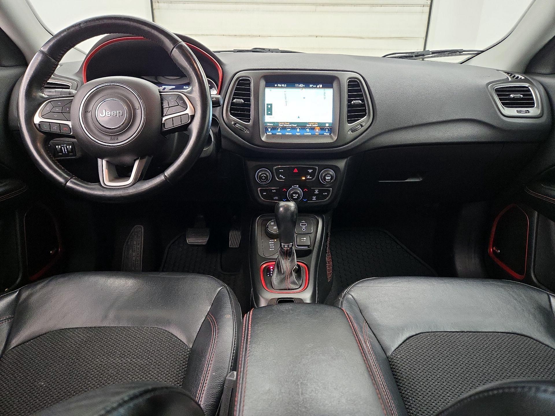 Thumbnail: 2018 Jeep Compass - 9