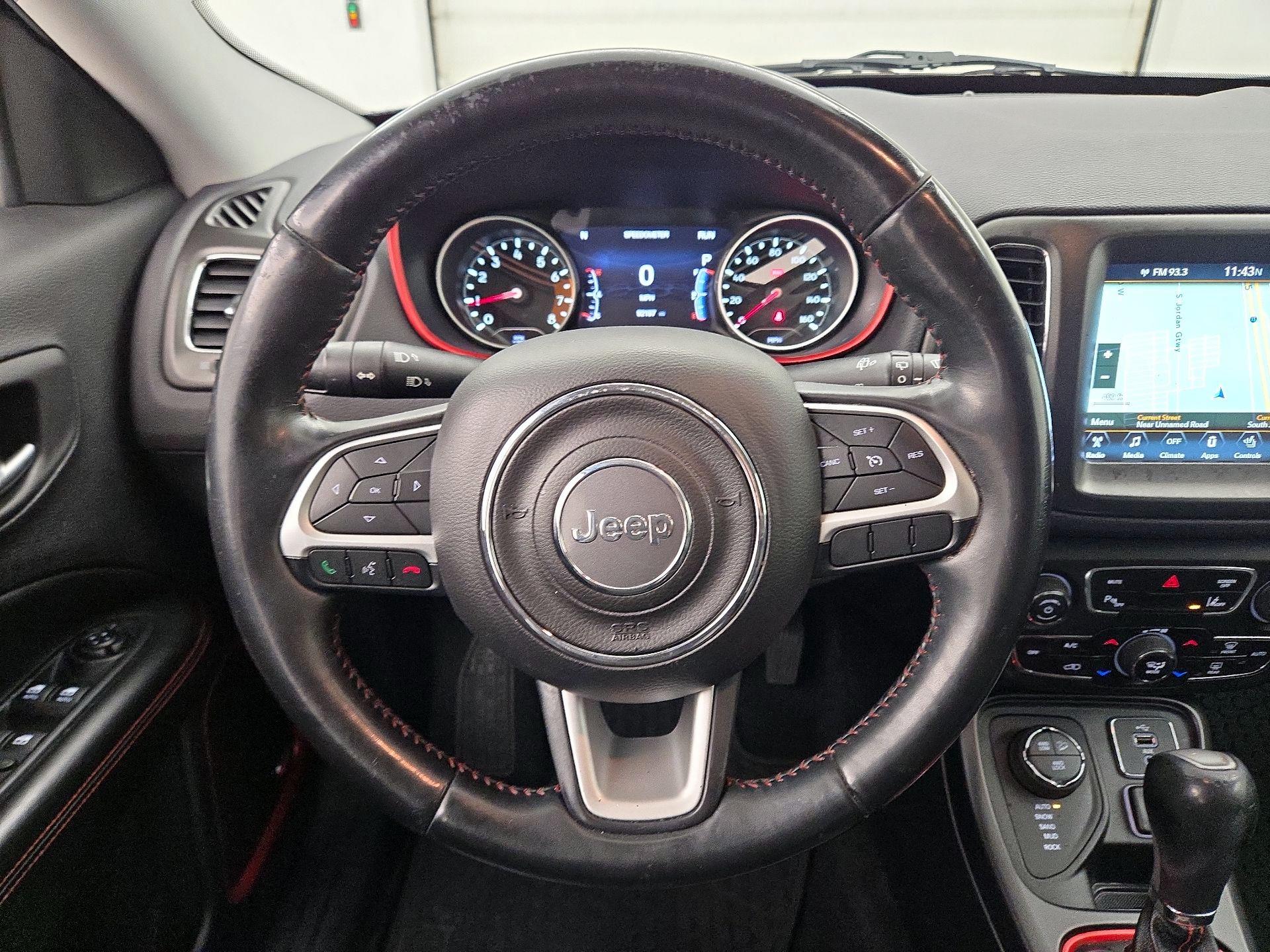 Thumbnail: 2018 Jeep Compass - 10