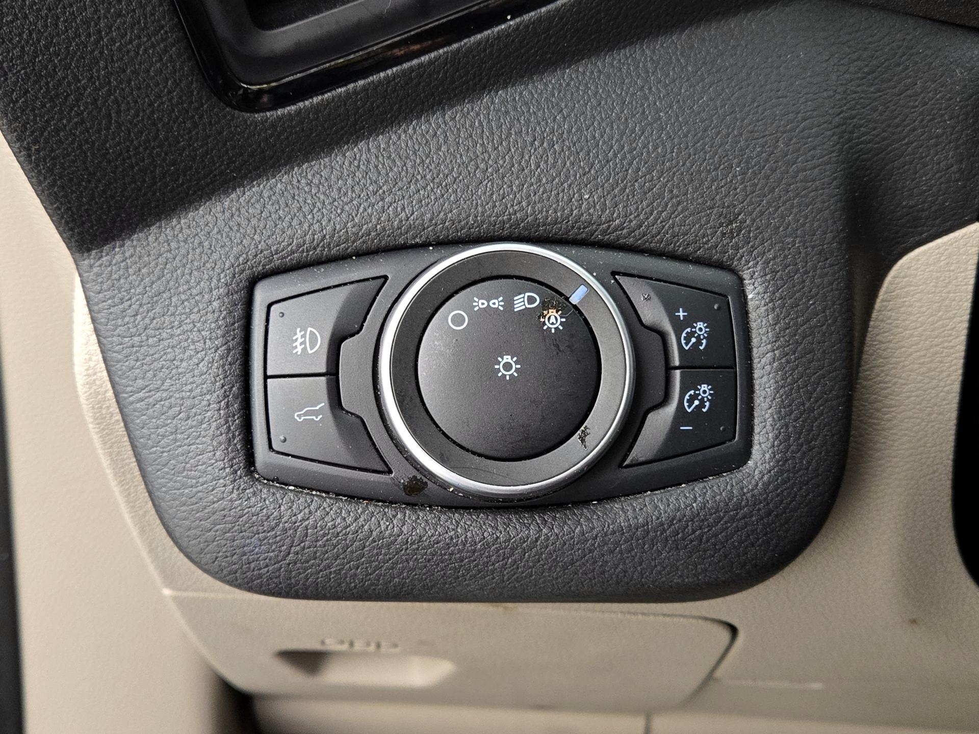 Thumbnail: 2019 Ford Escape - 13