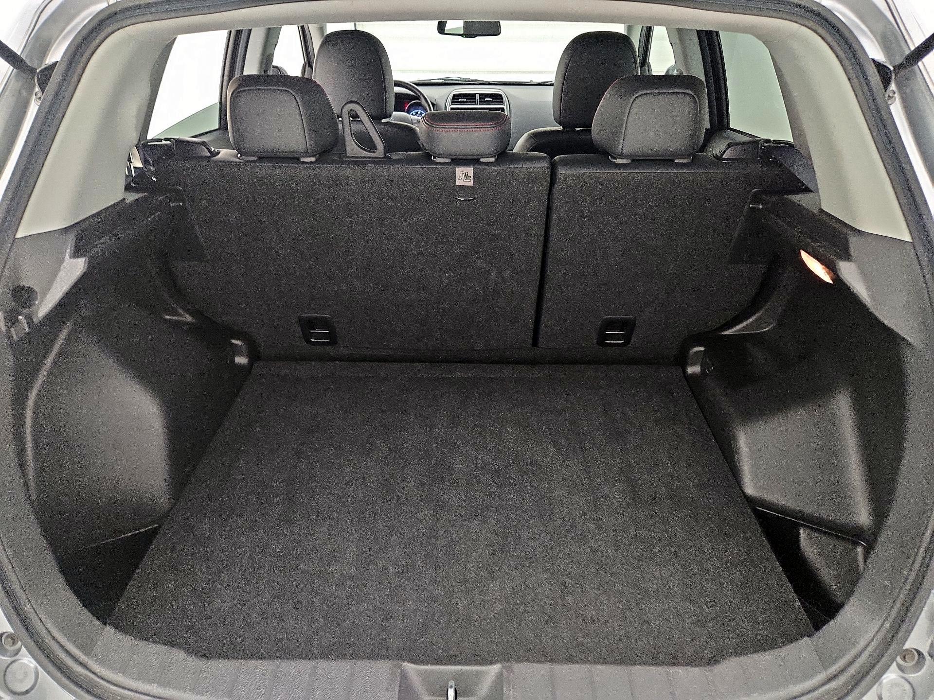 Thumbnail: 2024 Mitsubishi Outlander Sport - 20