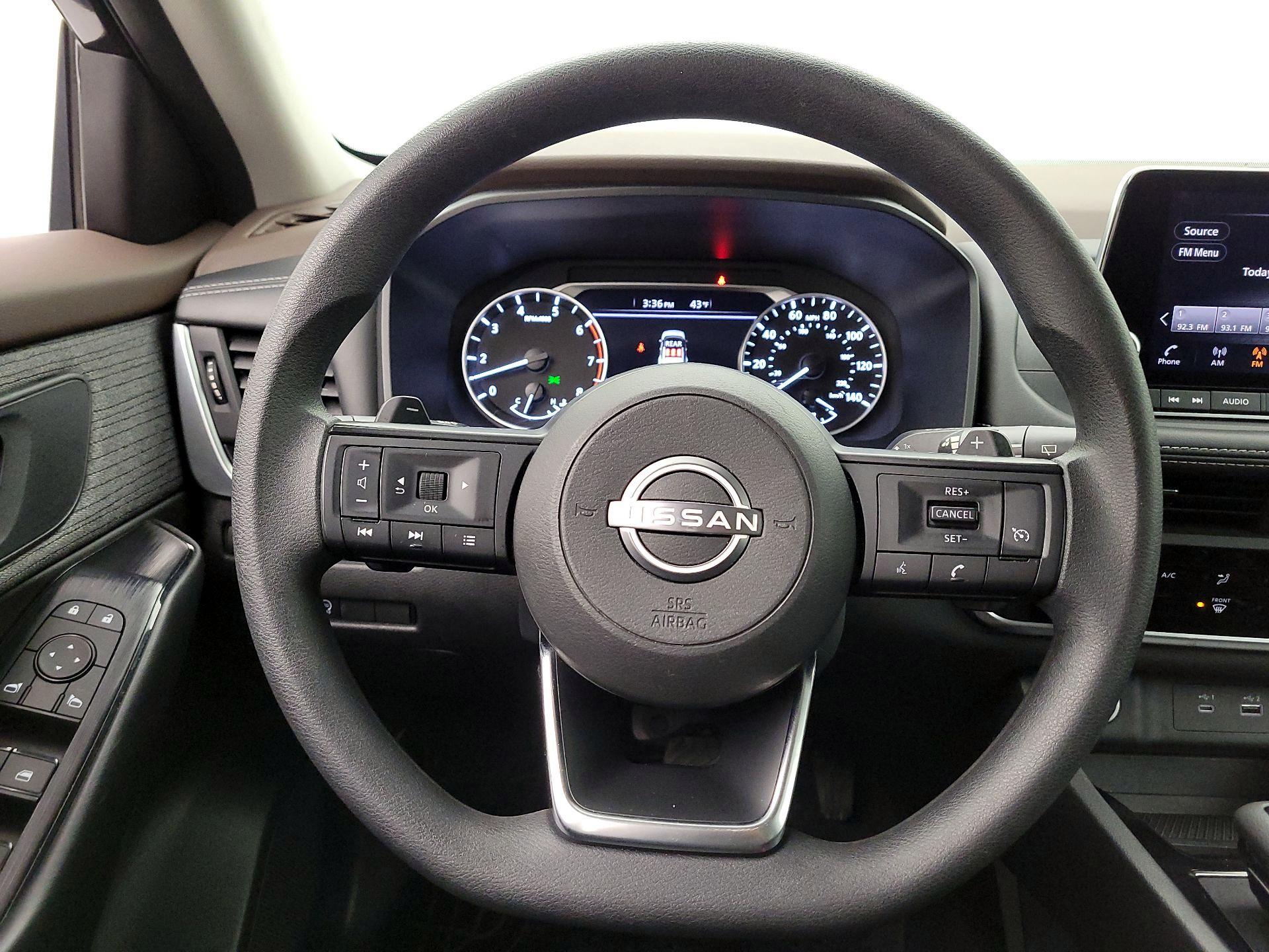 Thumbnail: 2023 Nissan Rogue - 10