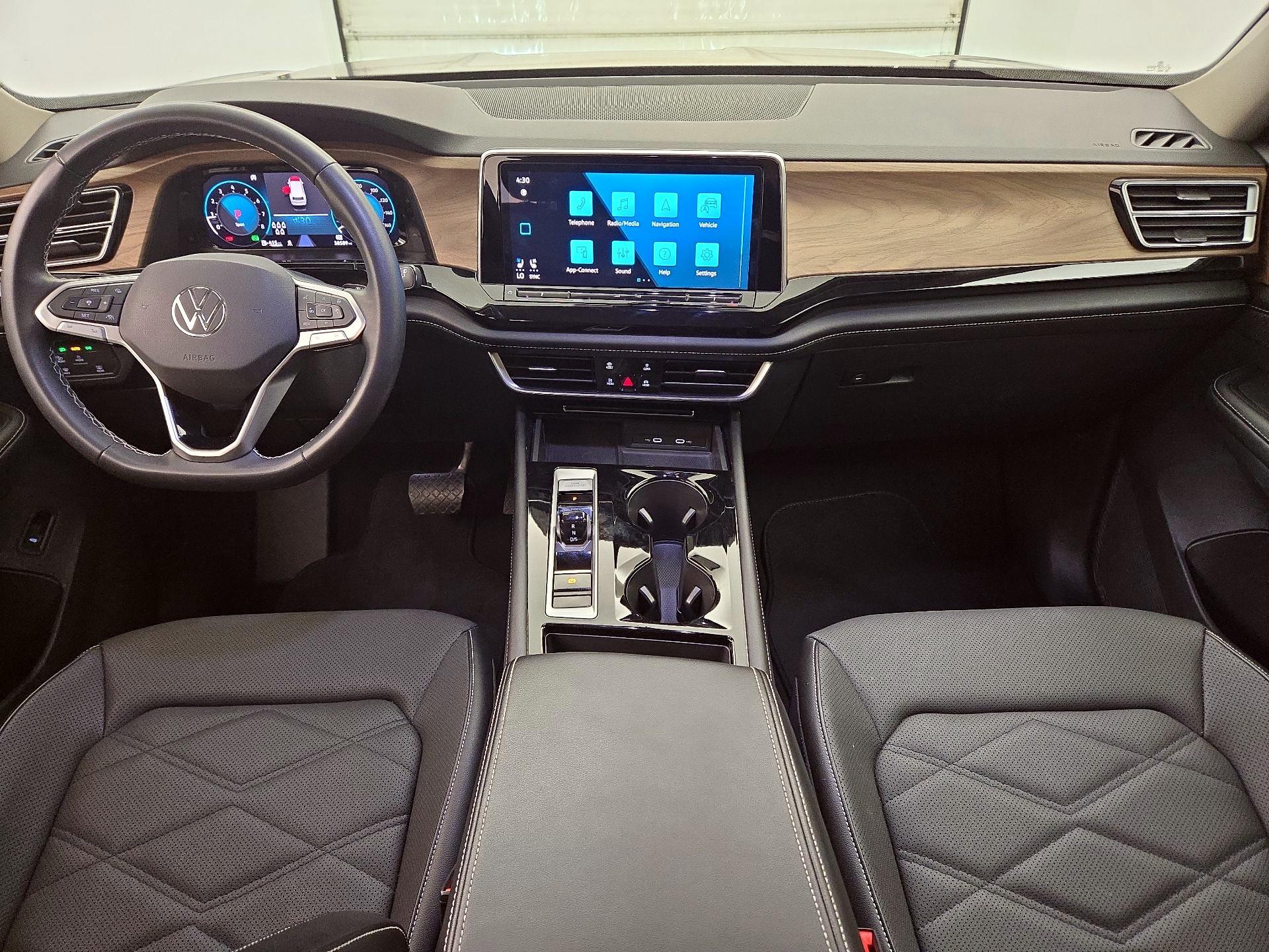 Thumbnail: 2024 Volkswagen Atlas - 9