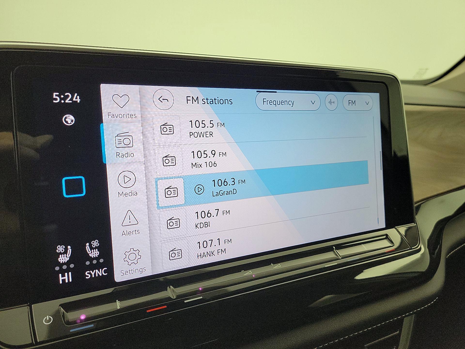 Thumbnail: 2024 Volkswagen Atlas - 15