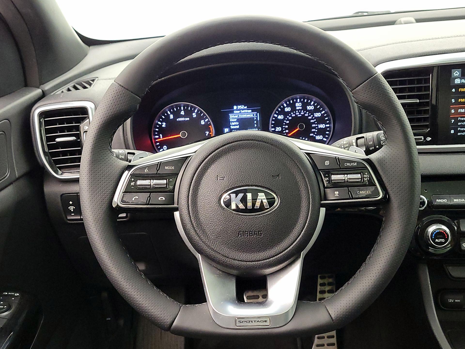 Thumbnail: 2020 Kia Sportage - 10