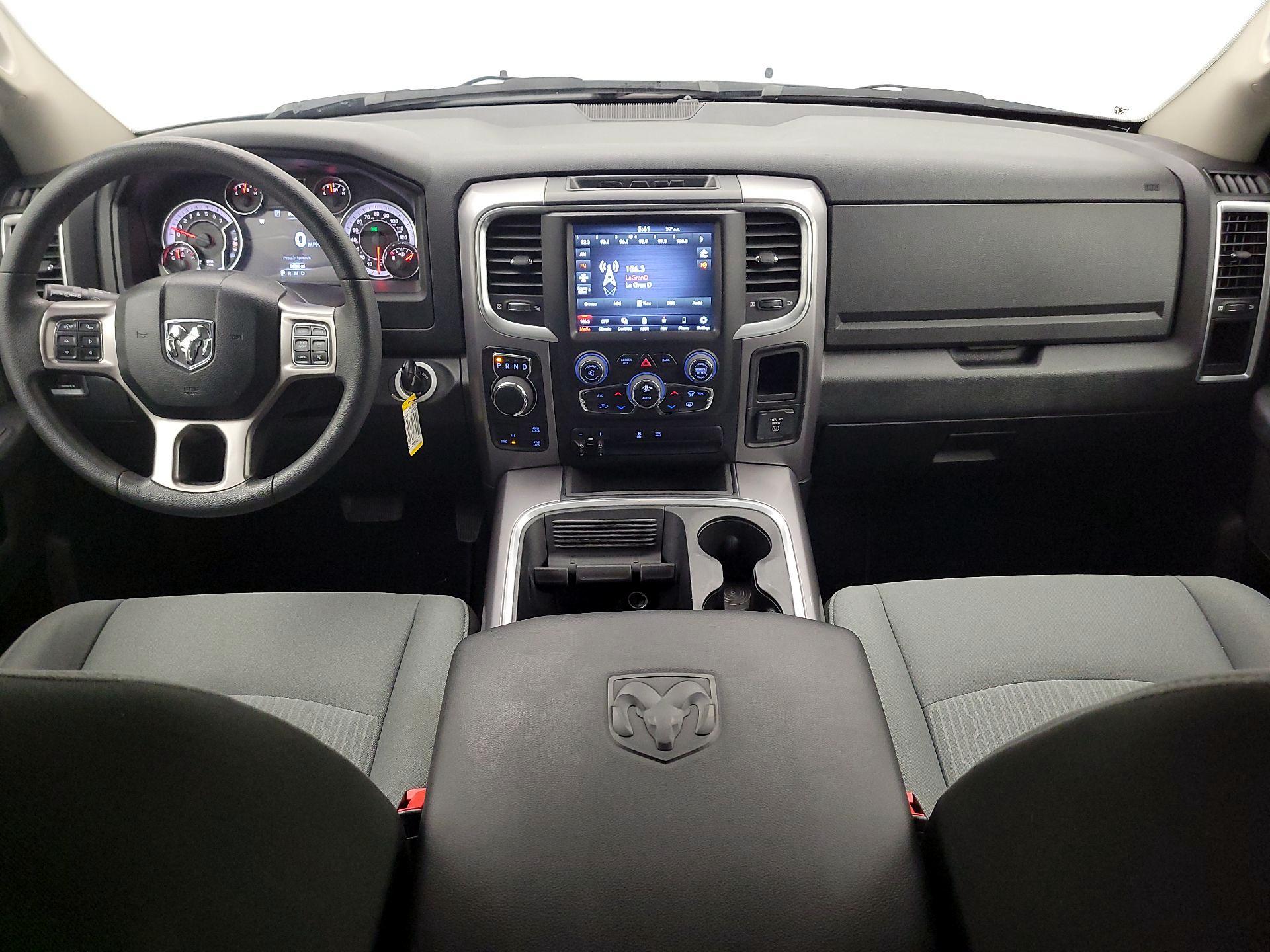 Thumbnail: 2023 RAM 1500 Classic - 9