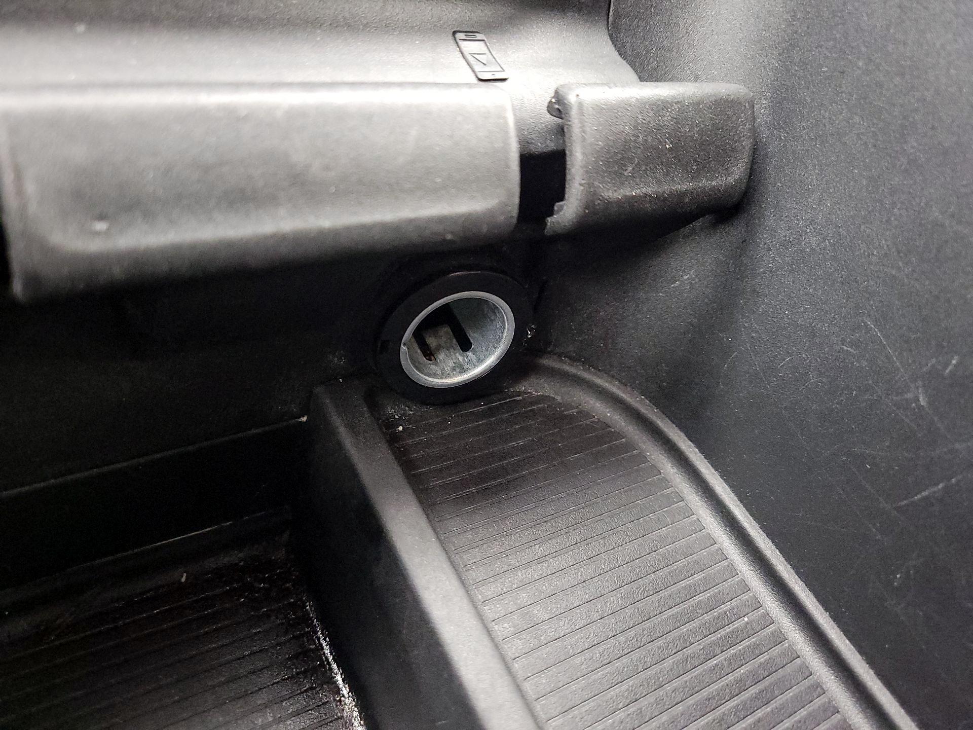 Thumbnail: 2023 RAM 1500 Classic - 19