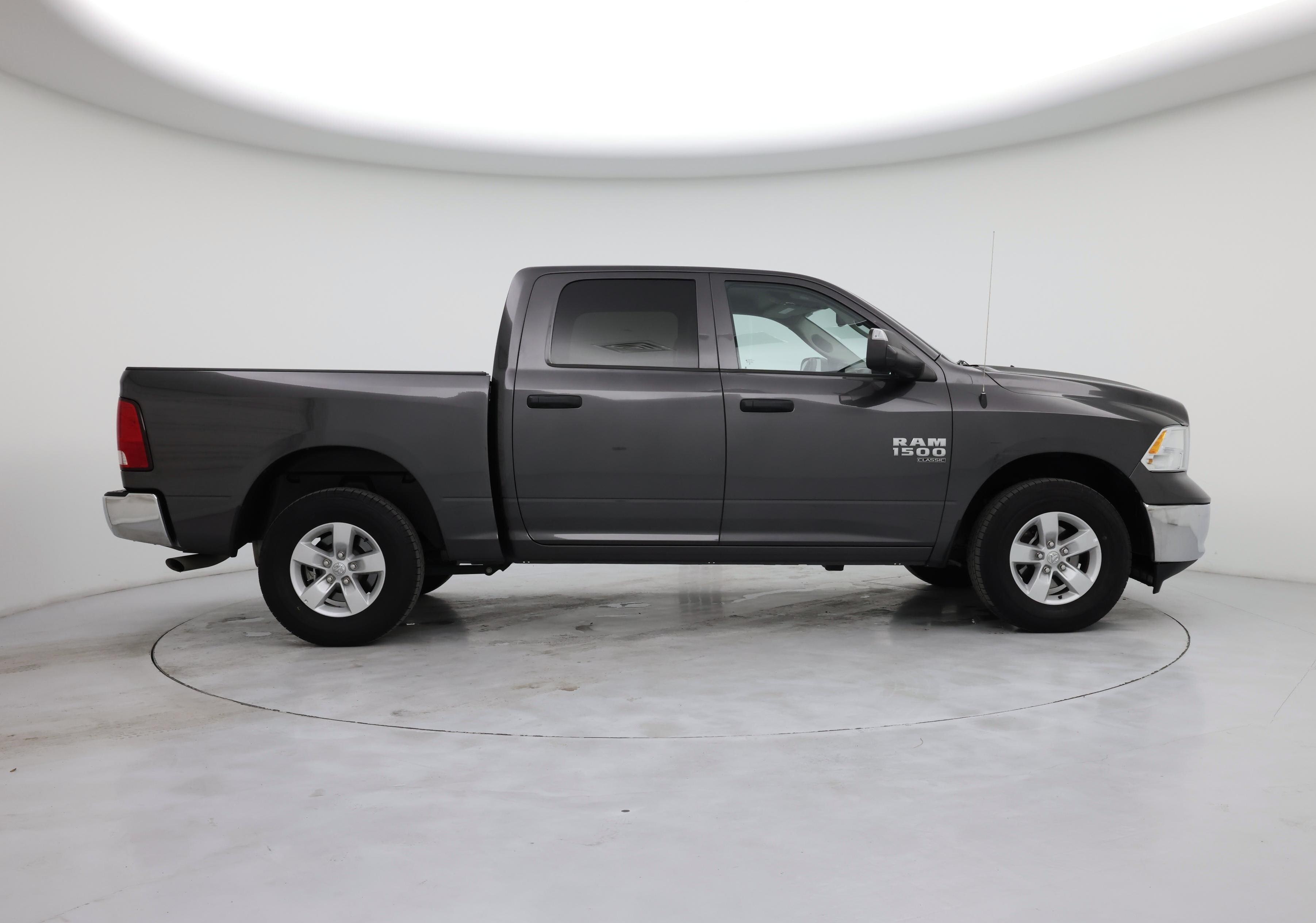 Thumbnail: 2023 RAM 1500 Classic - 7