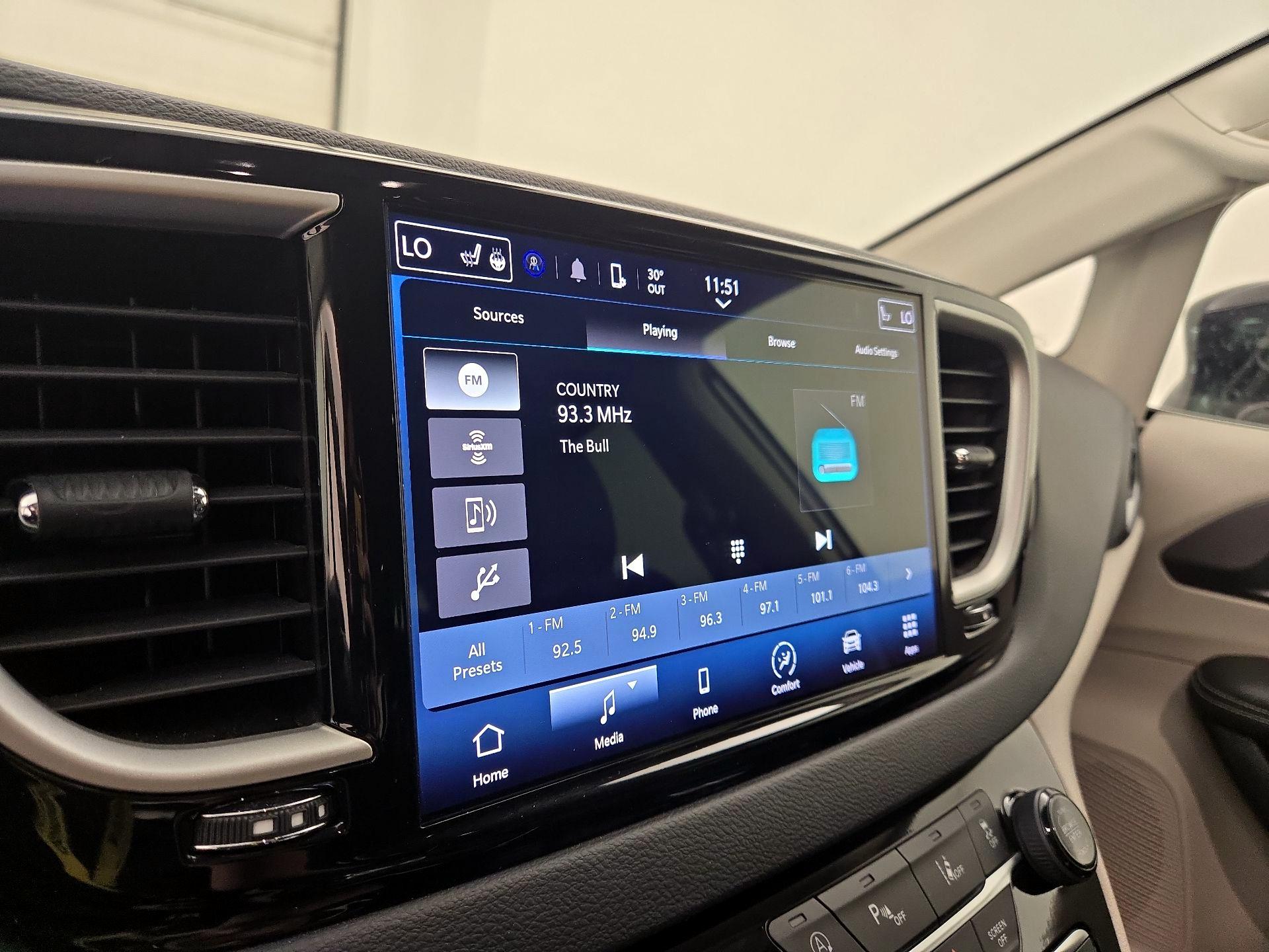 Thumbnail: 2024 Chrysler Pacifica - 15