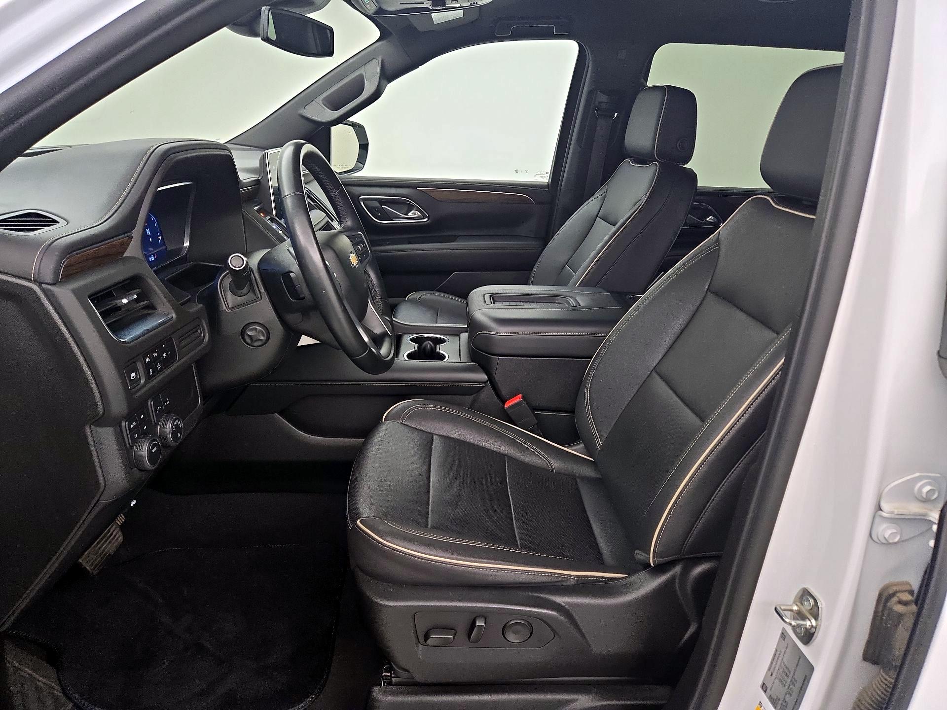 Thumbnail: 2023 Chevrolet Suburban - 11