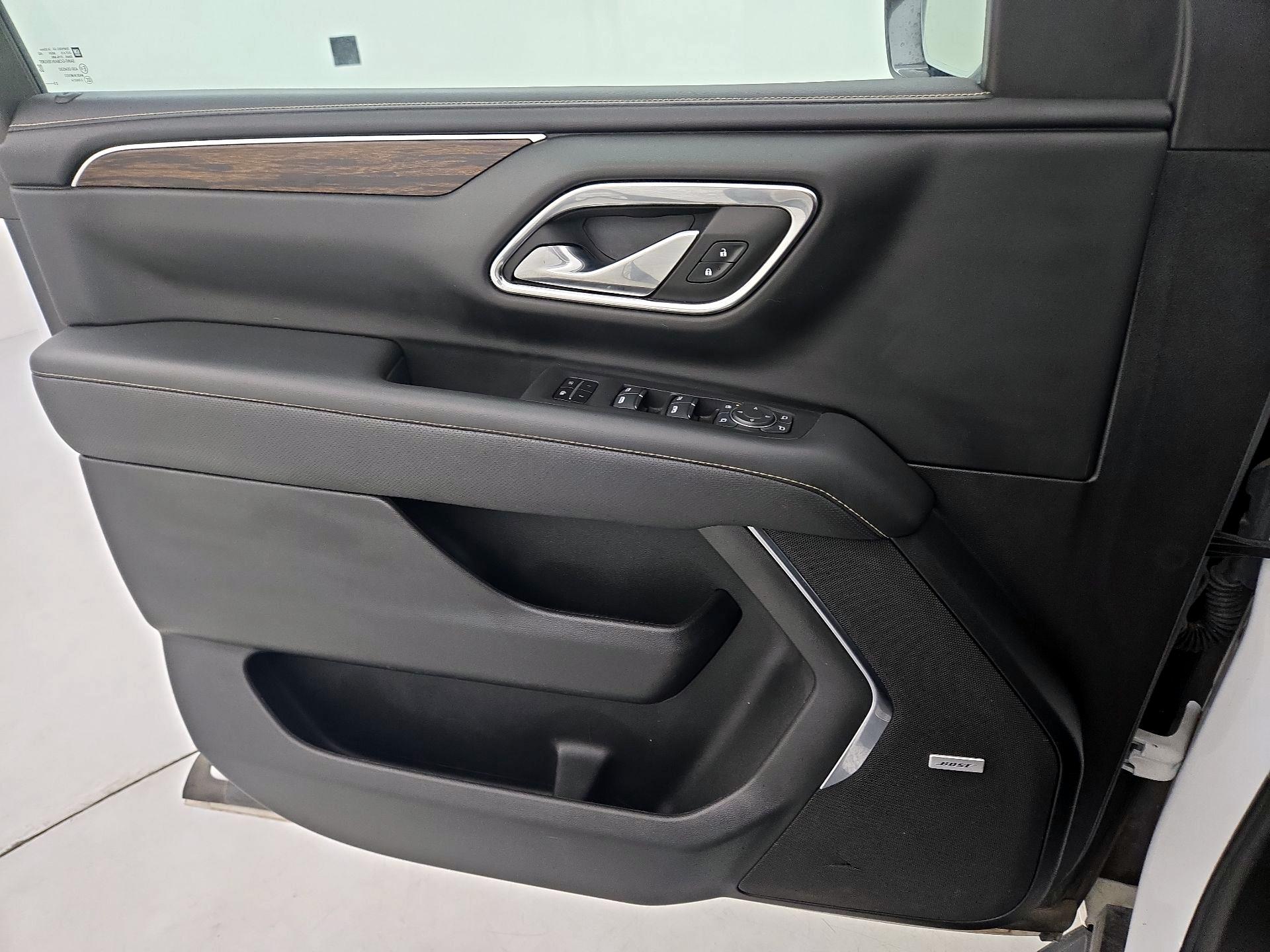 Thumbnail: 2023 Chevrolet Suburban - 12