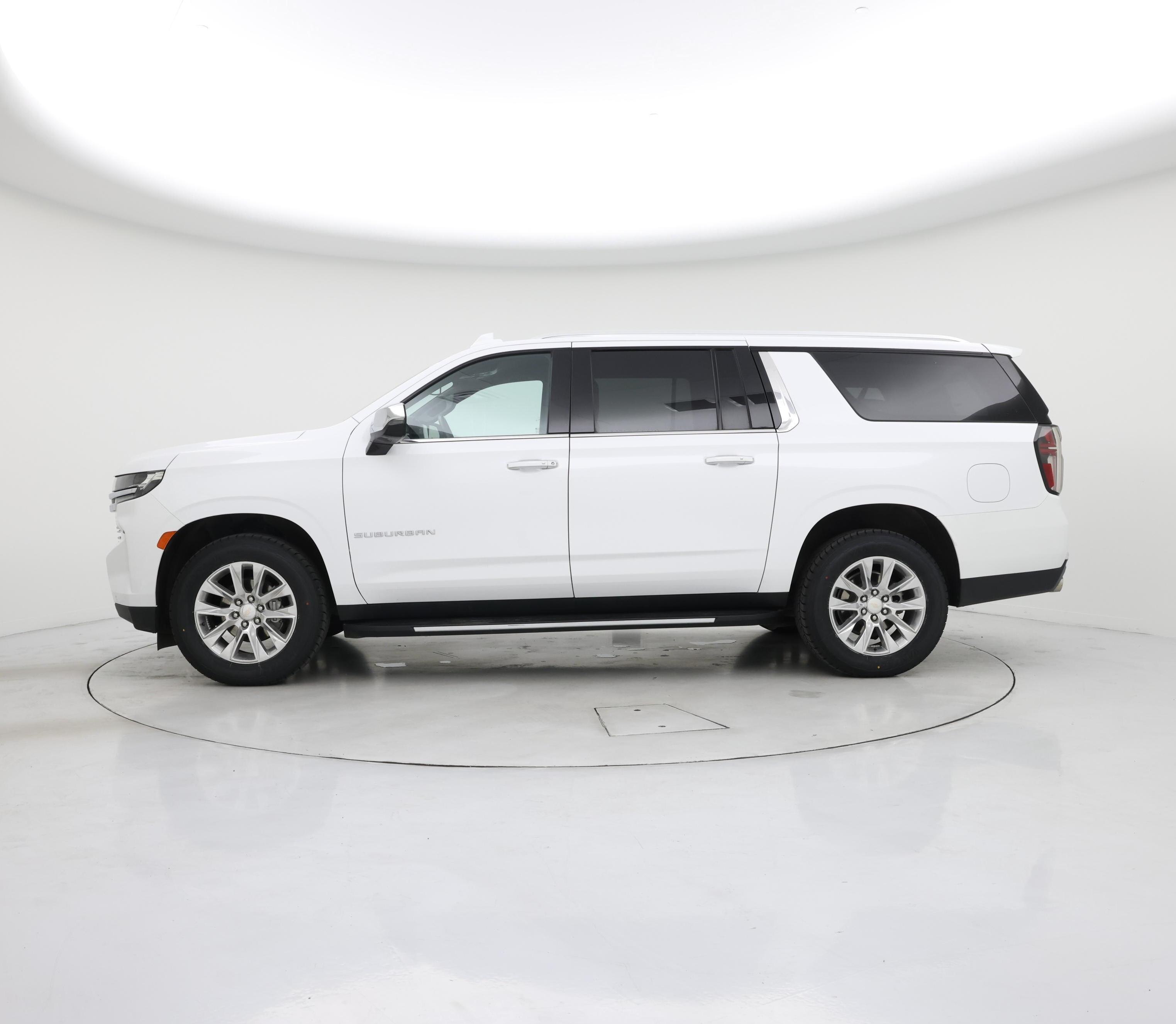 Thumbnail: 2023 Chevrolet Suburban - 3