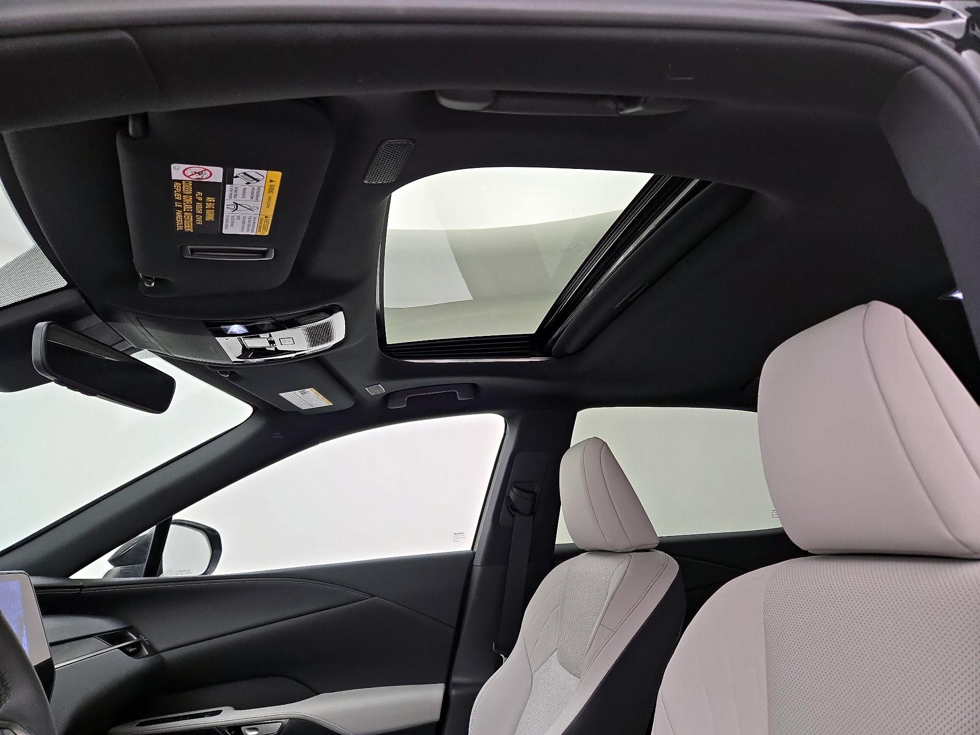 Thumbnail: 2025 Lexus RX - 19