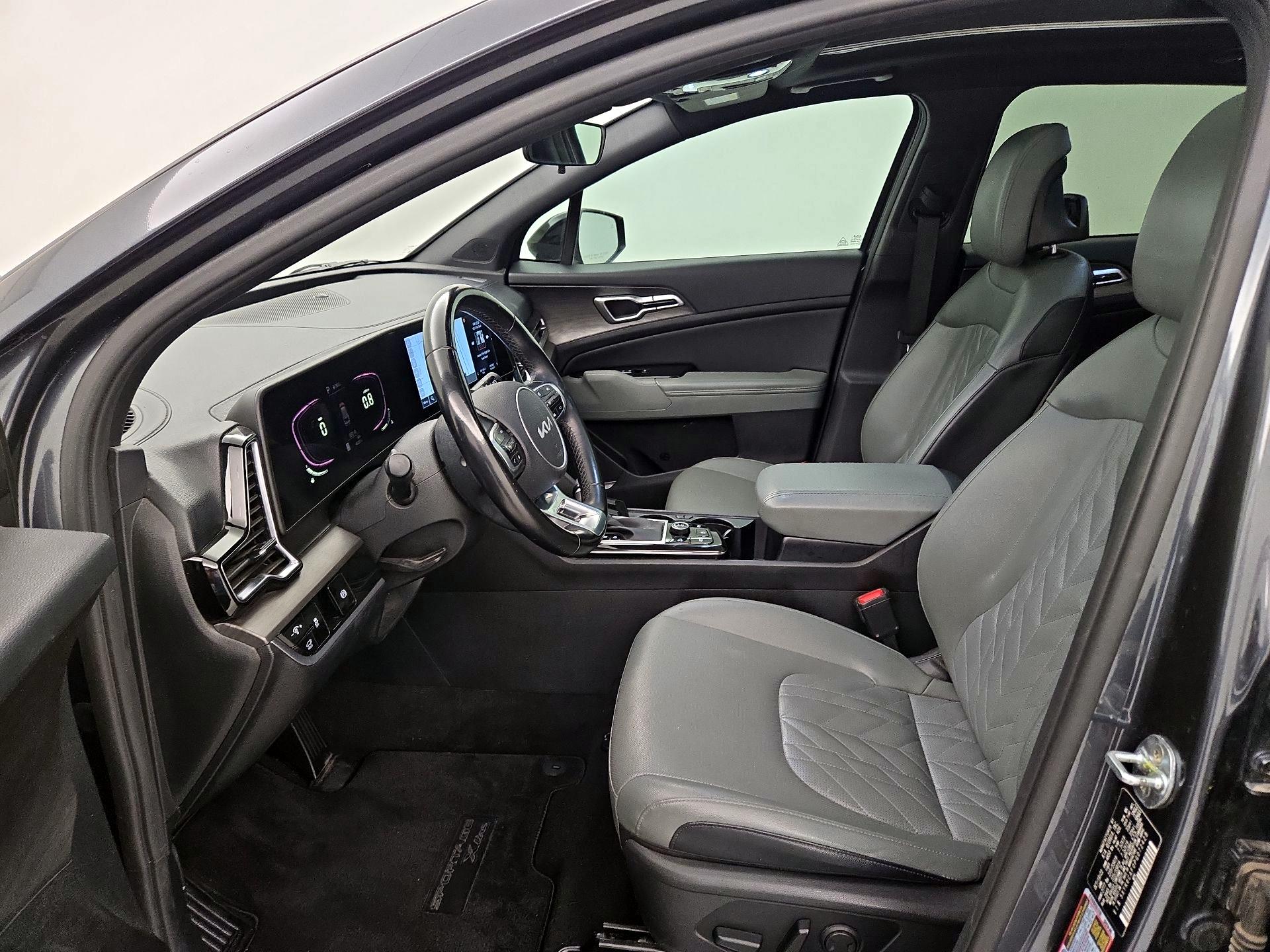 Thumbnail: 2023 Kia Sportage - 11