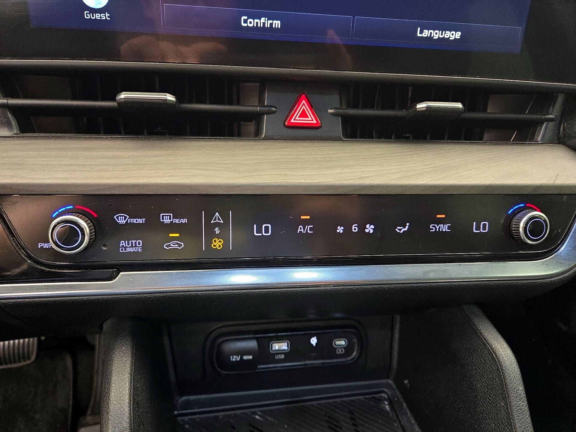 Thumbnail: 2023 Kia Sportage - 17