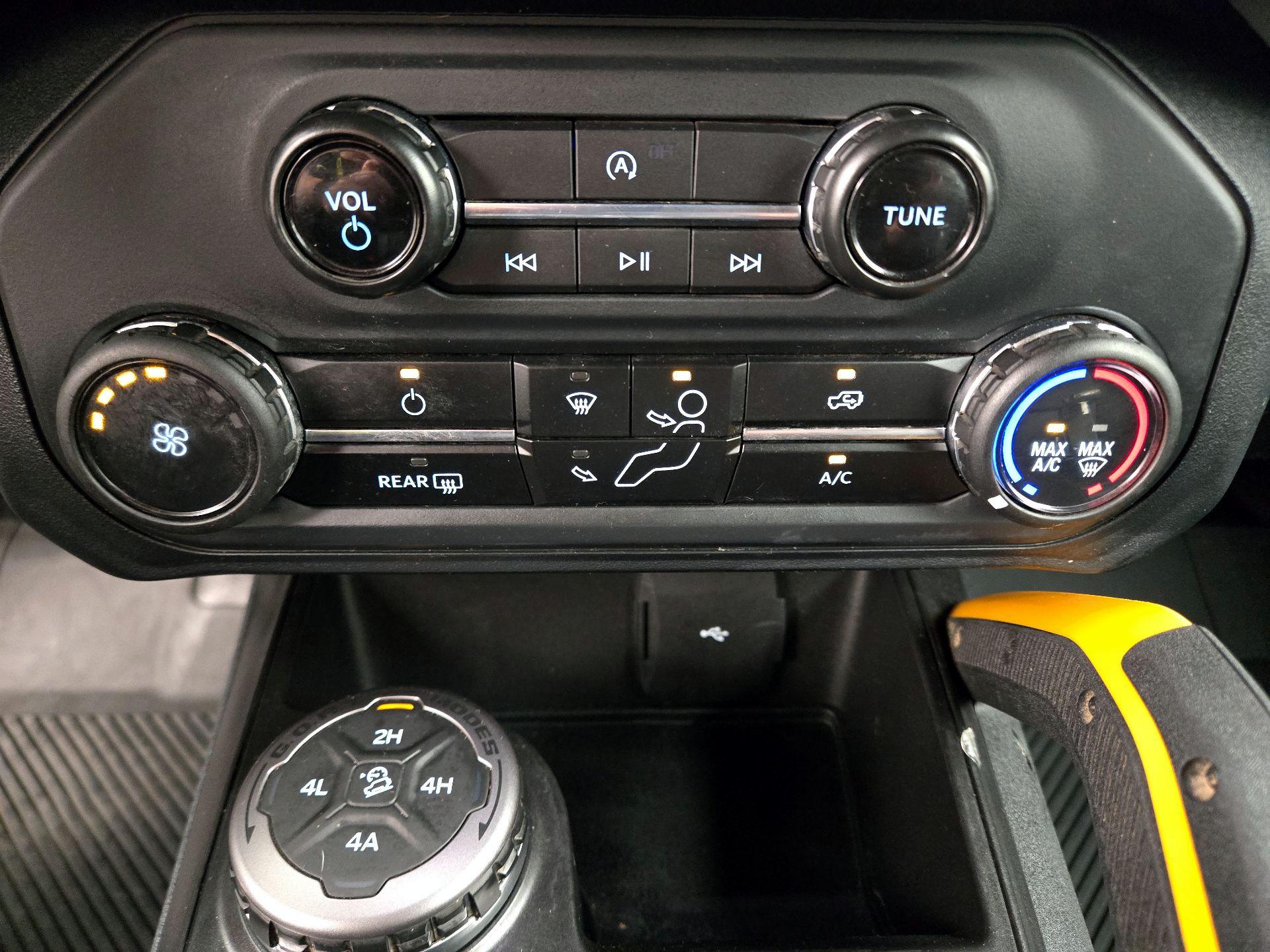 Thumbnail: 2023 Ford Bronco - 16