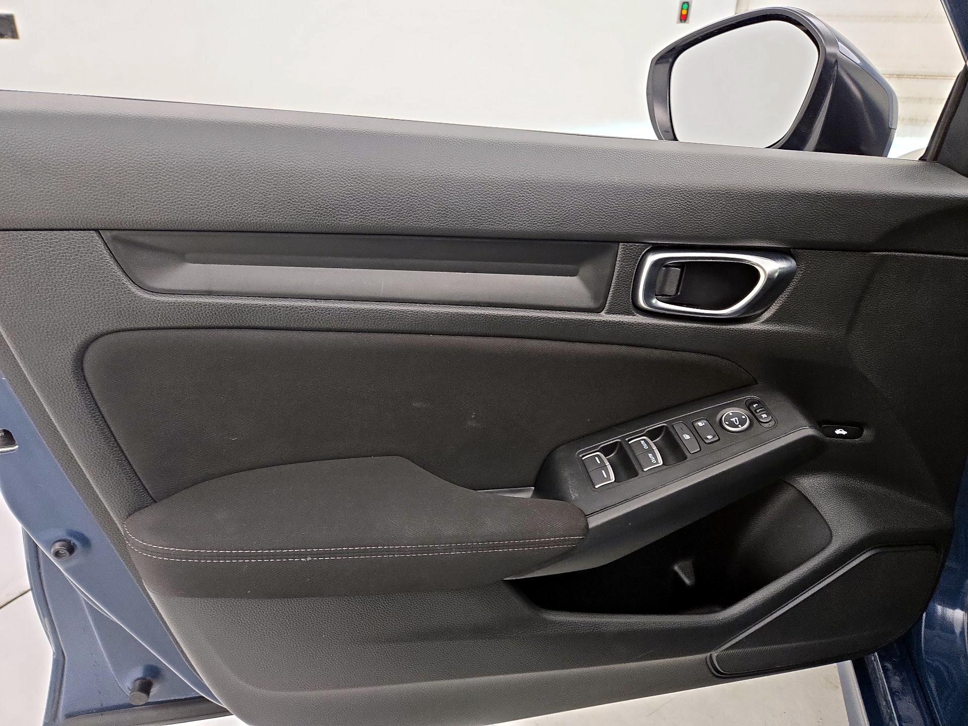 Thumbnail: 2025 Honda Civic - 12