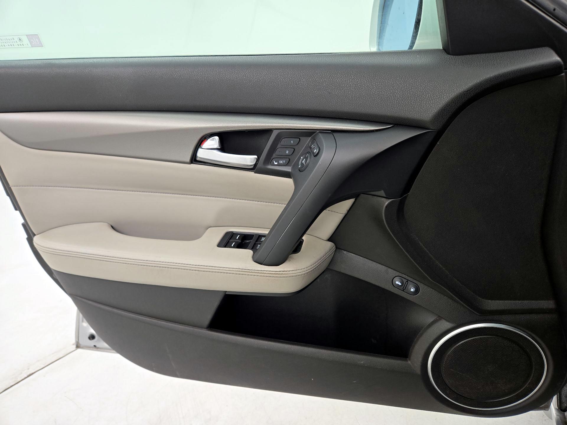 Thumbnail: 2014 Acura TL - 12