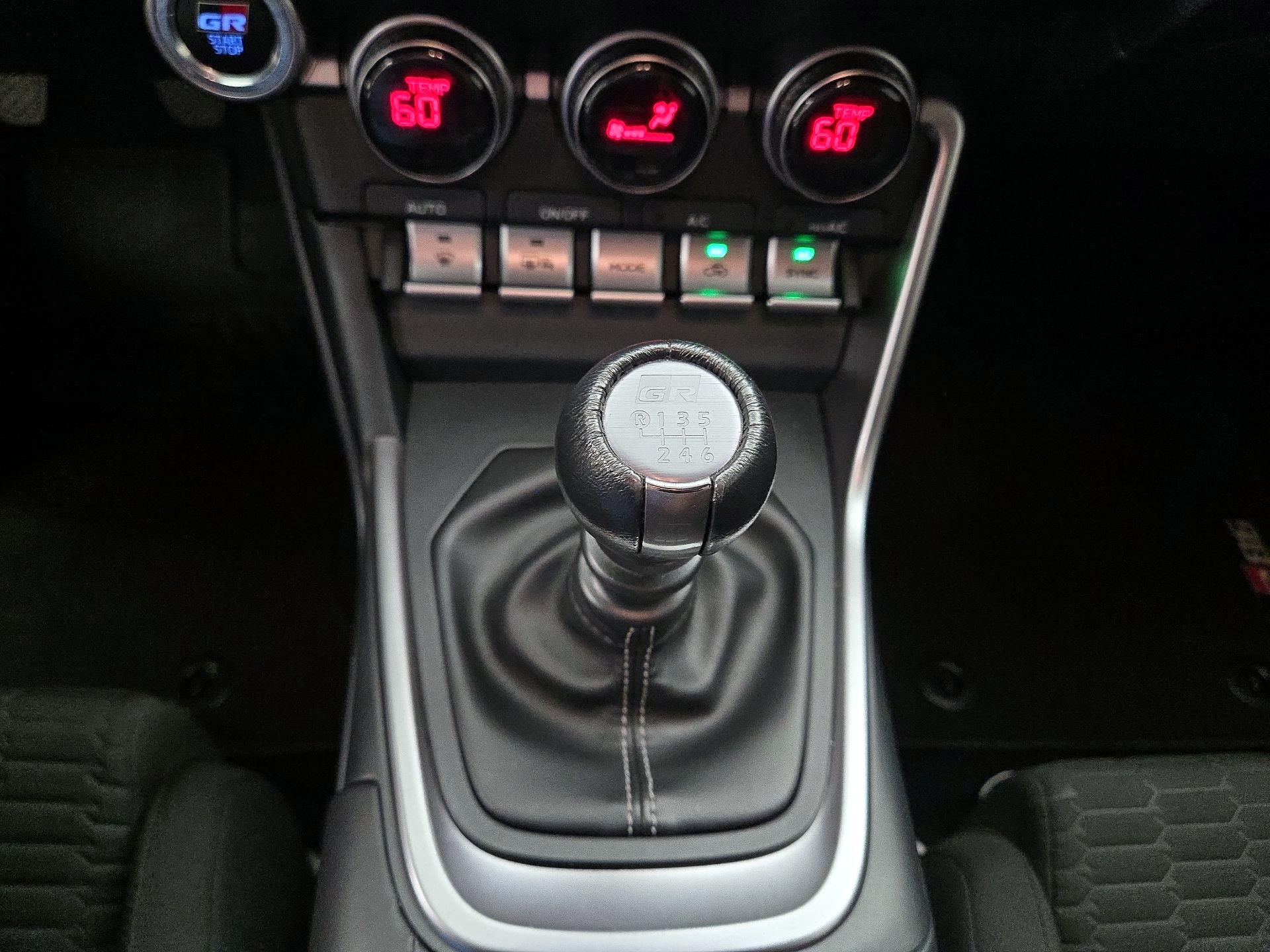 Thumbnail: 2025 Toyota GR86 - 17