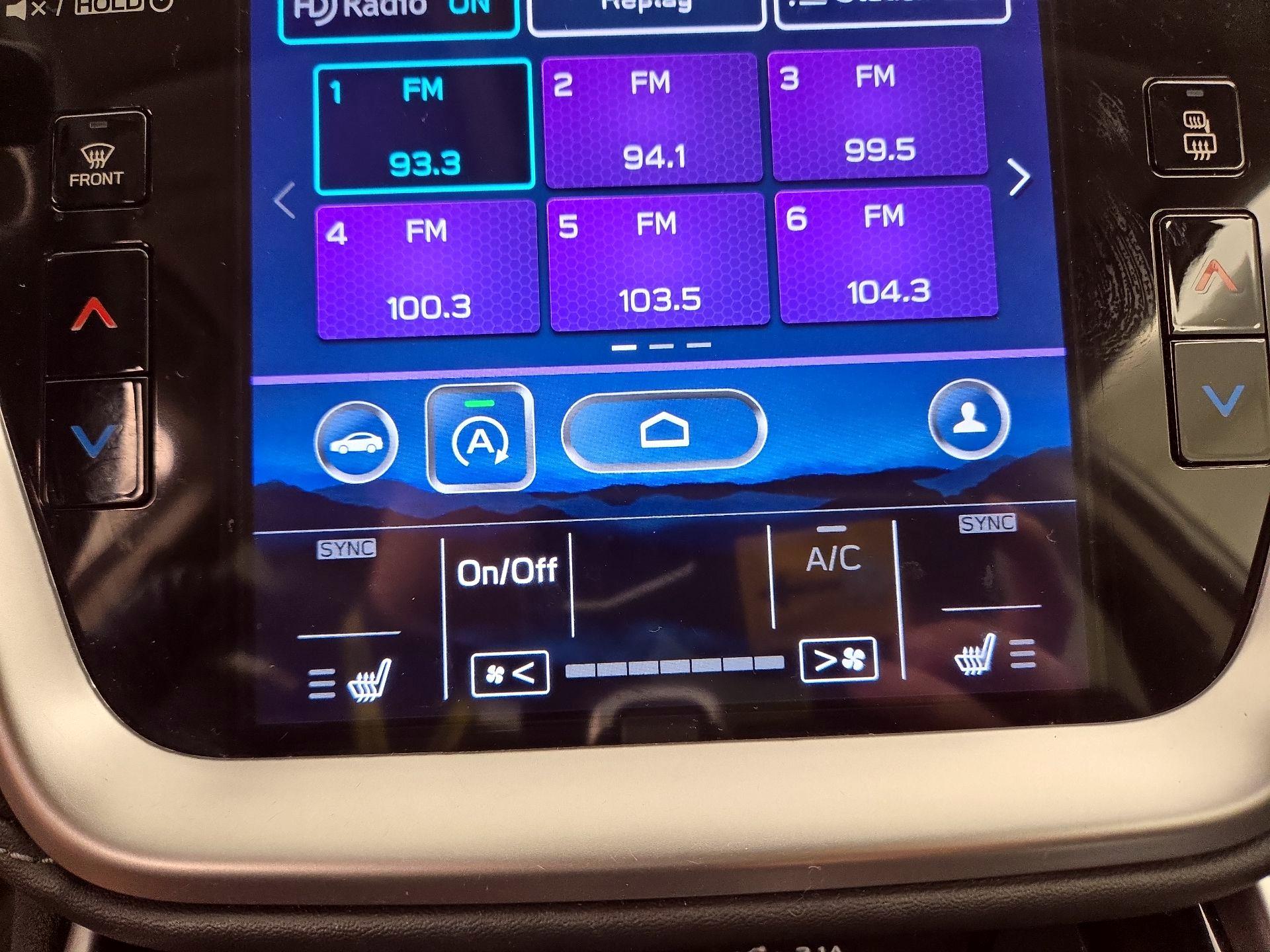 Thumbnail: 2022 Subaru Outback - 16