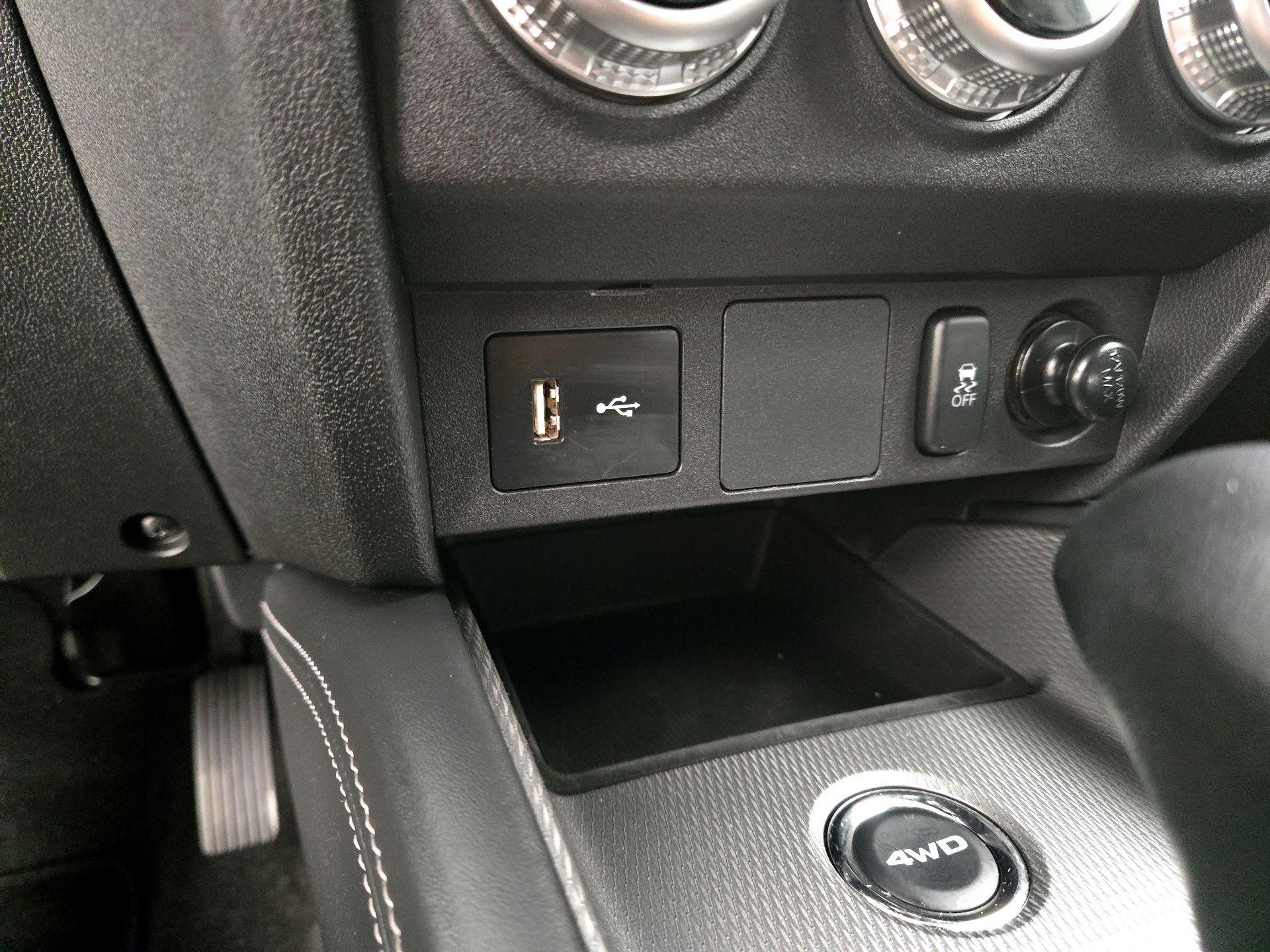 Thumbnail: 2025 Mitsubishi Outlander Sport - 18