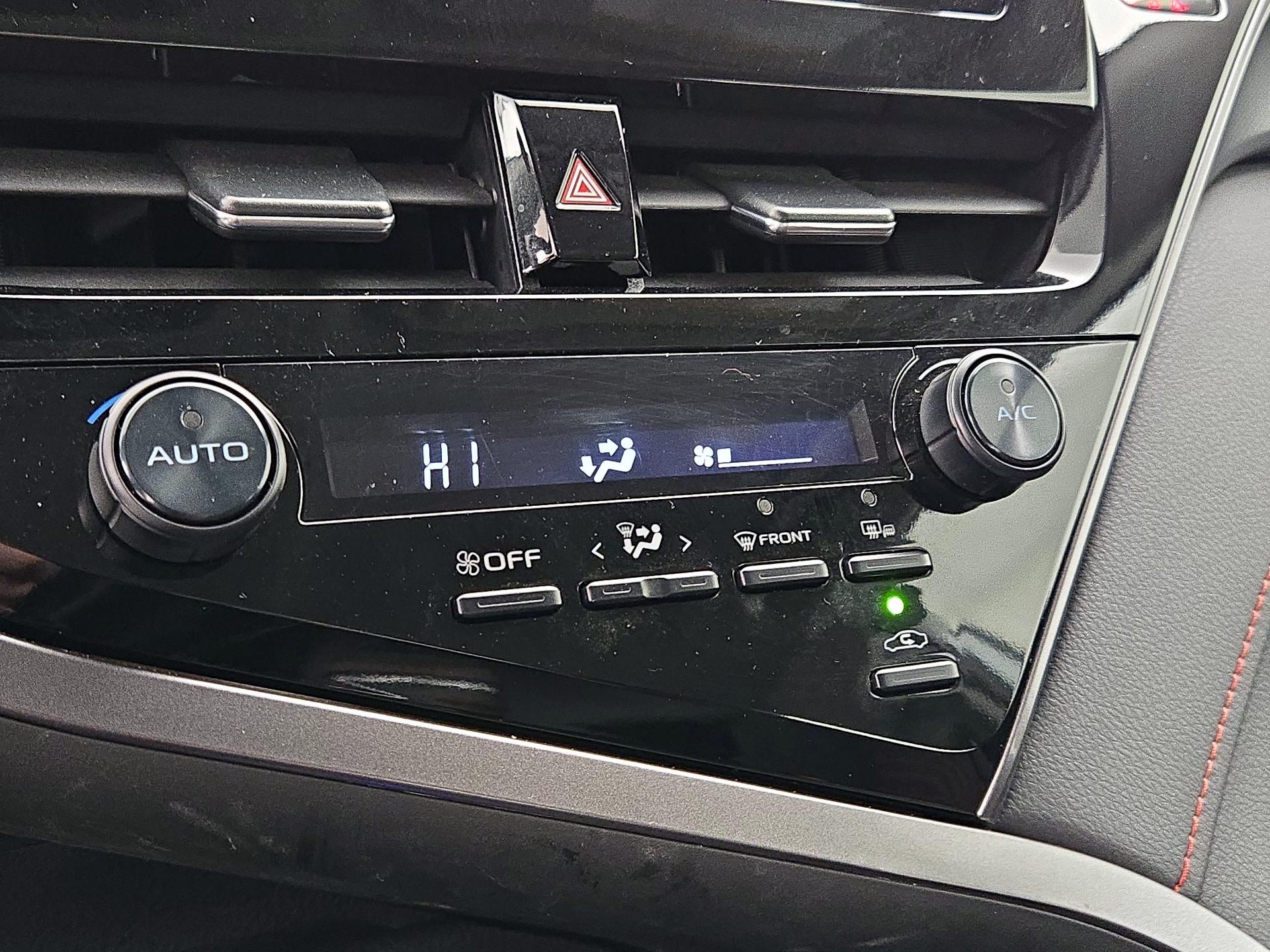 Thumbnail: 2024 Toyota Camry - 16