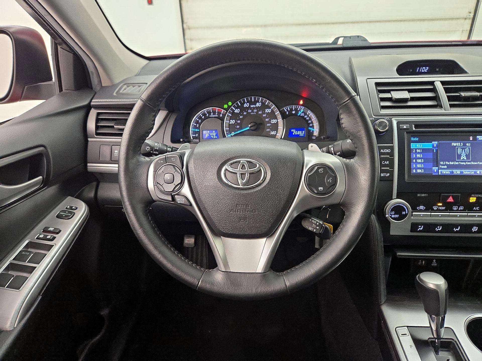 Thumbnail: 2014 Toyota Camry - 10