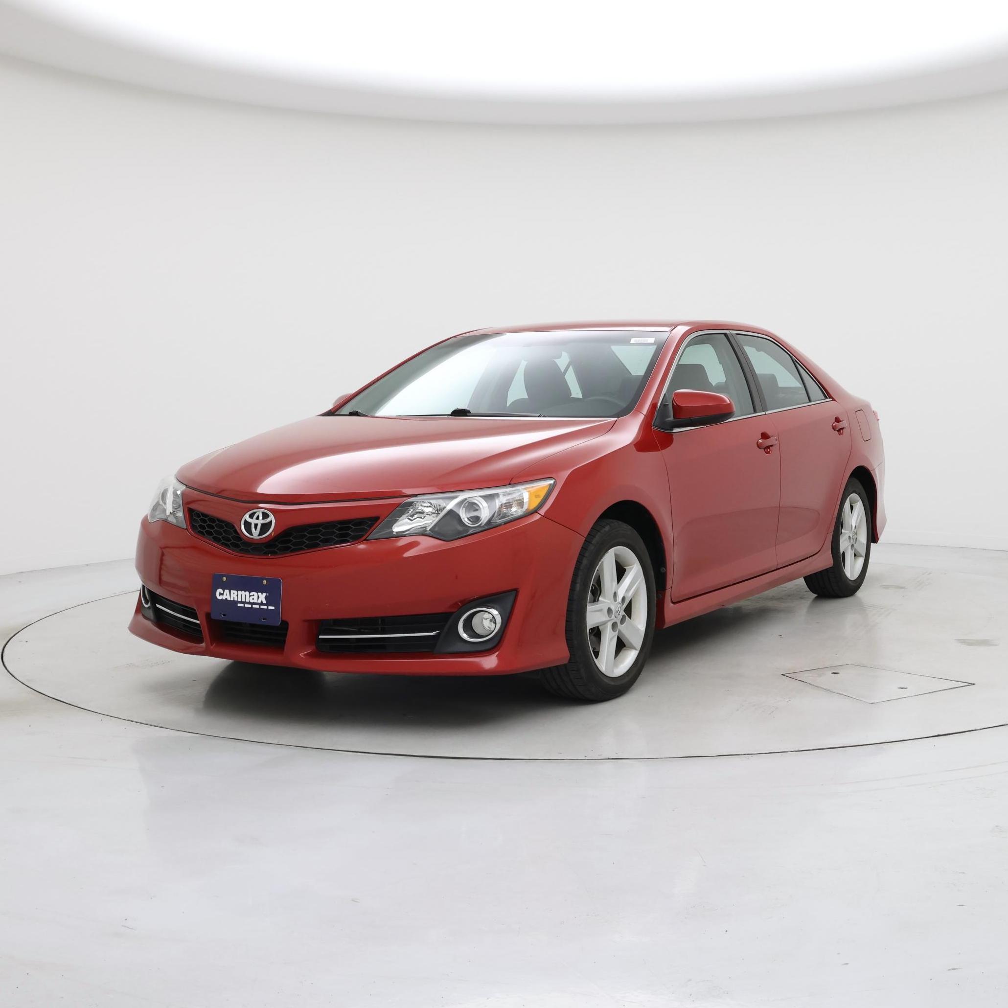 Thumbnail: 2014 Toyota Camry - 4