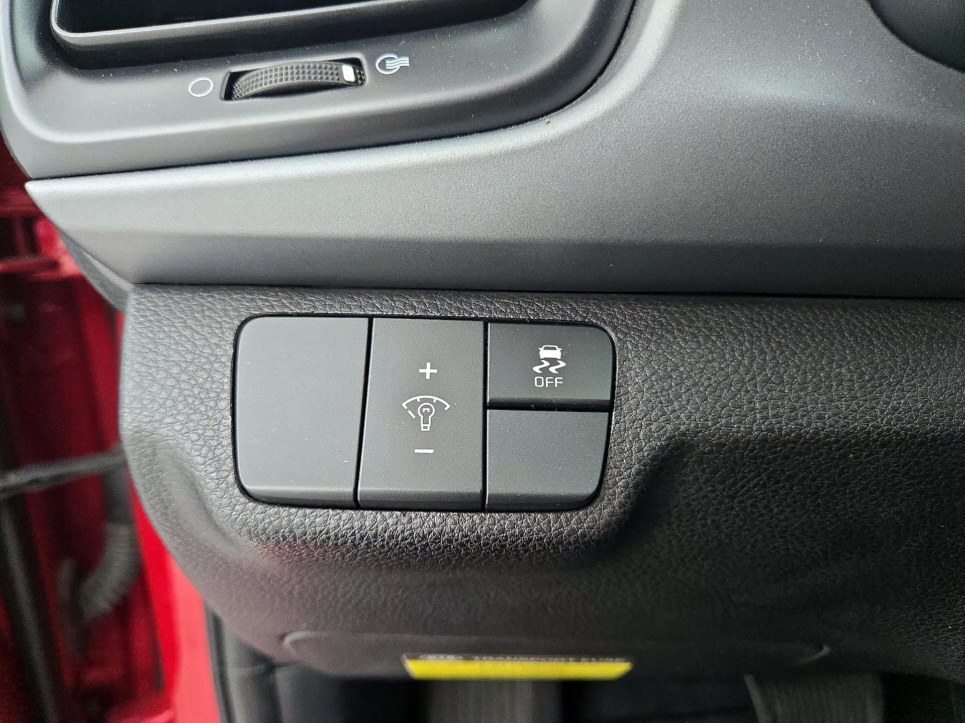 Thumbnail: 2022 Kia Rio - 13