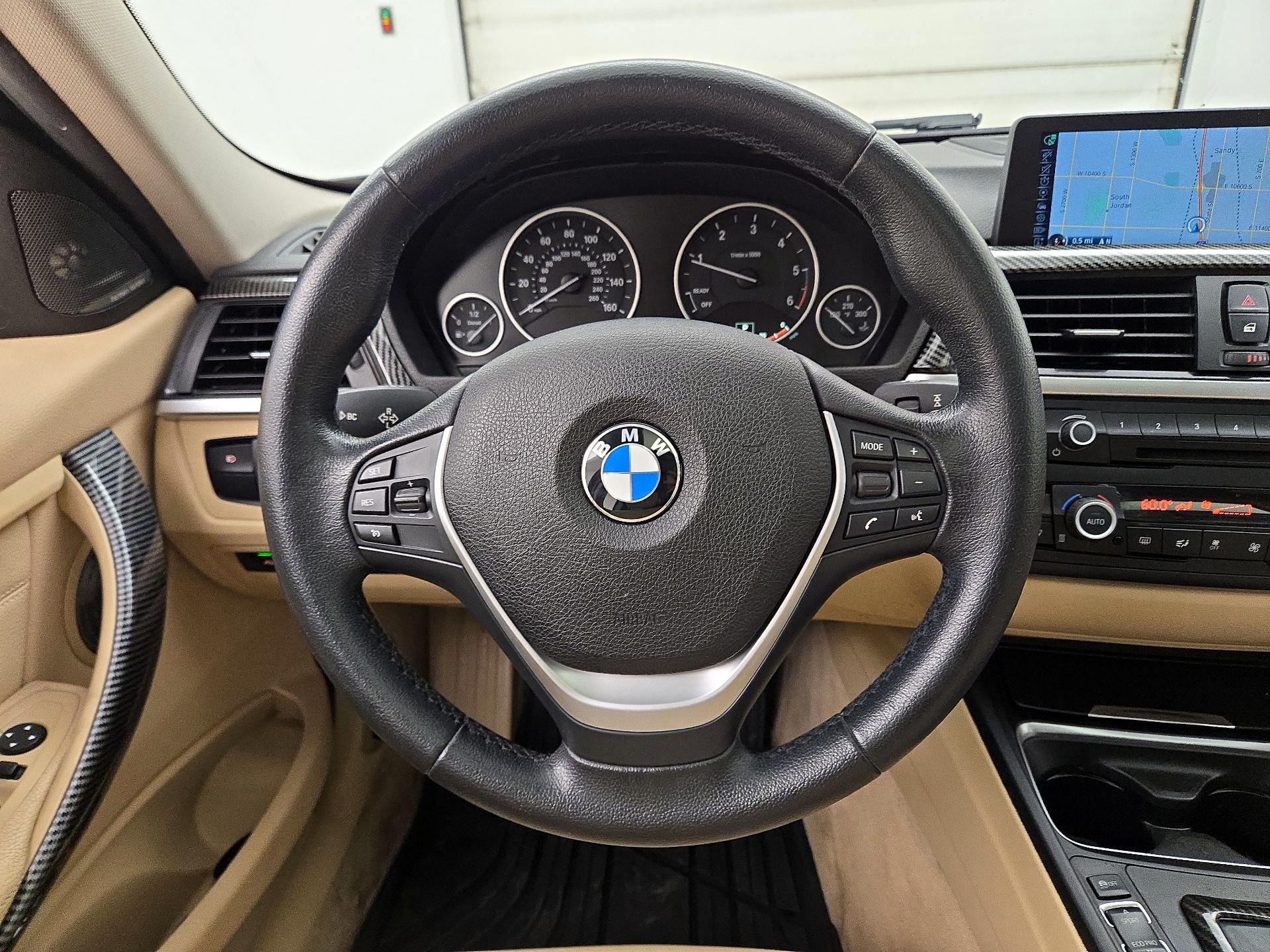 Thumbnail: 2015 BMW 3 Series - 10