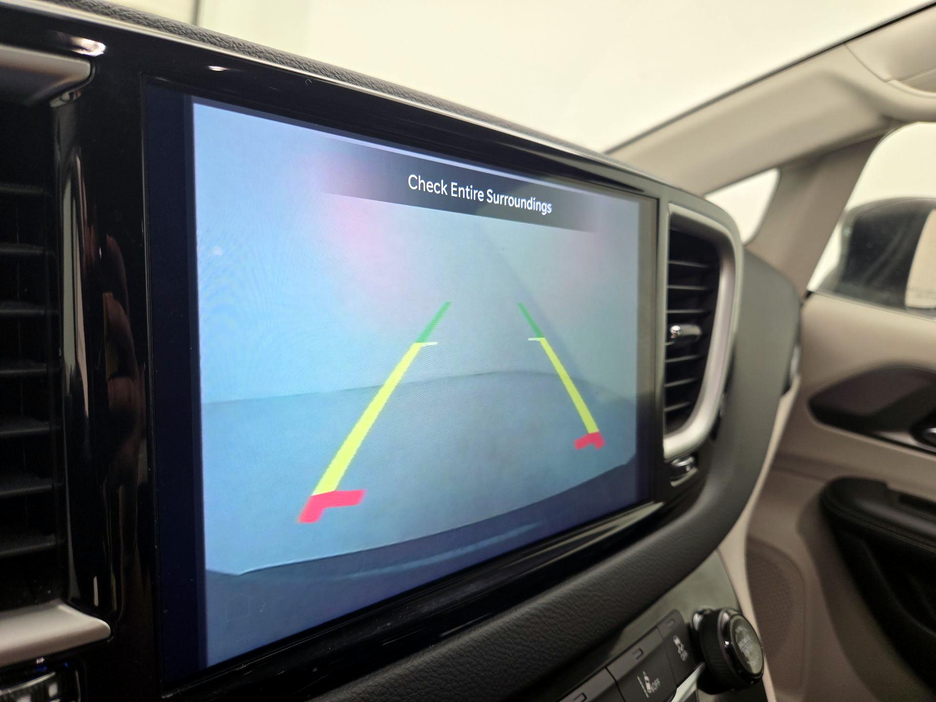 Thumbnail: 2023 Chrysler Pacifica - 14