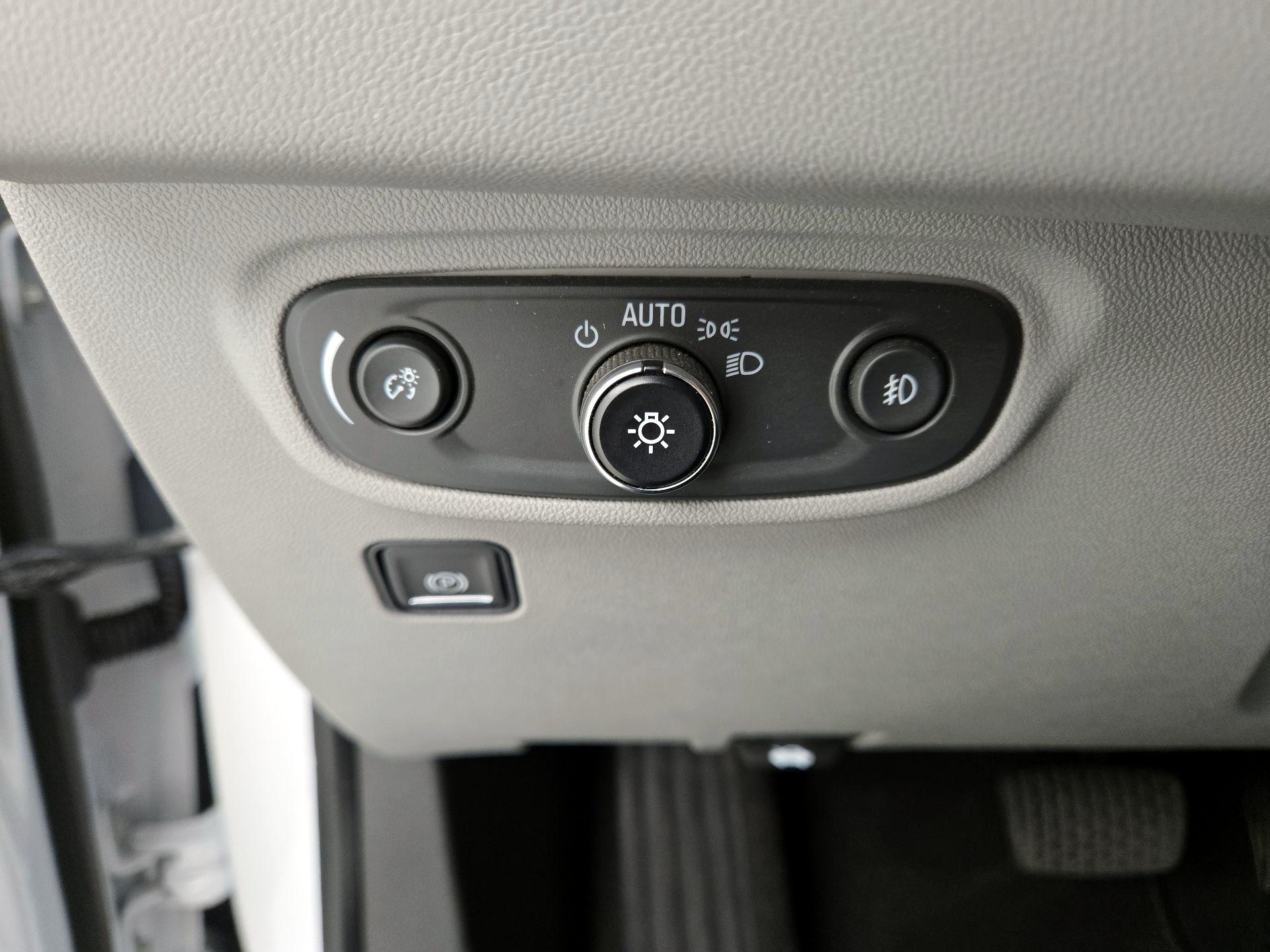 Thumbnail: 2022 GMC Terrain - 13