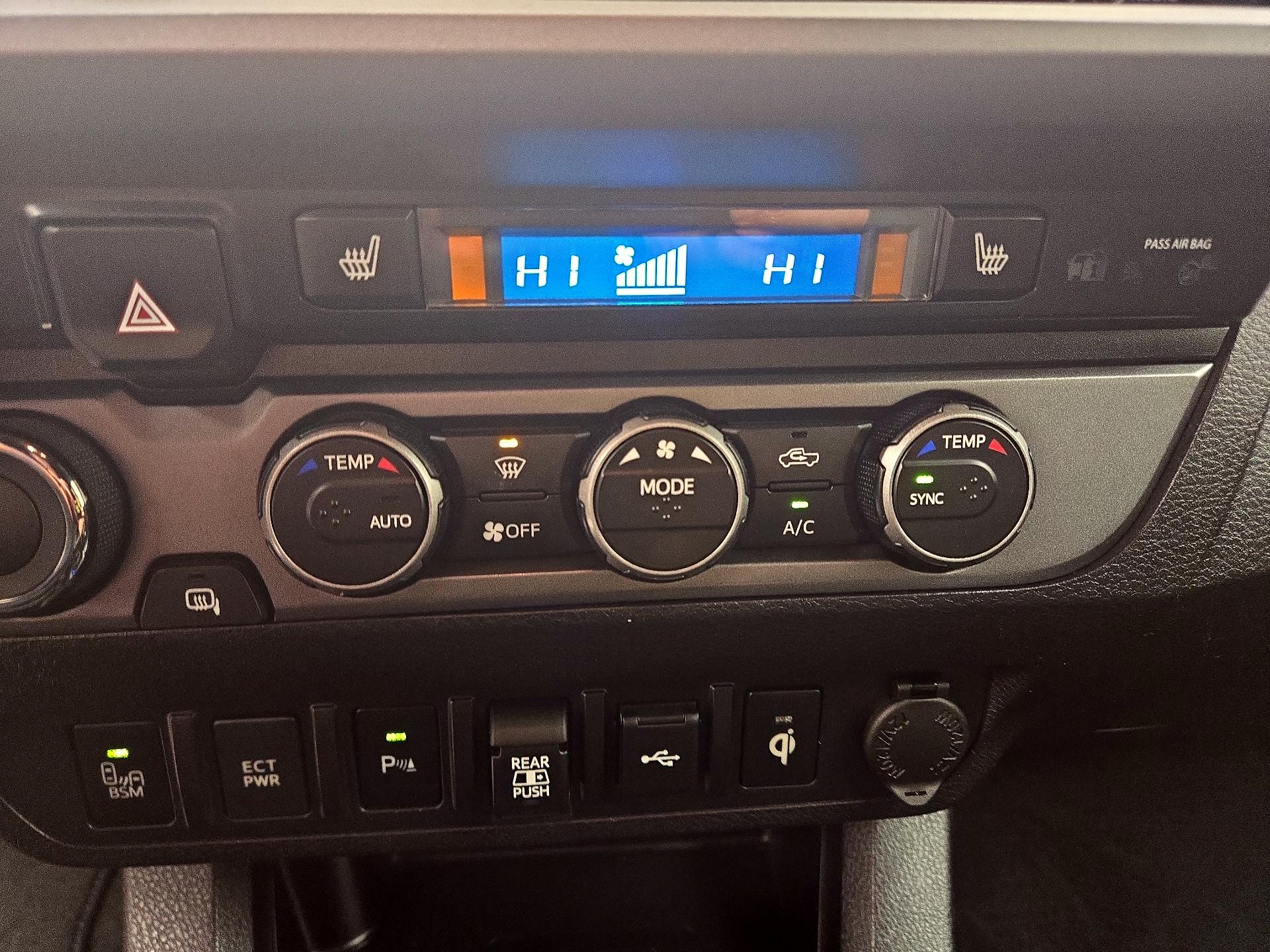 Thumbnail: 2023 Toyota Tacoma - 17