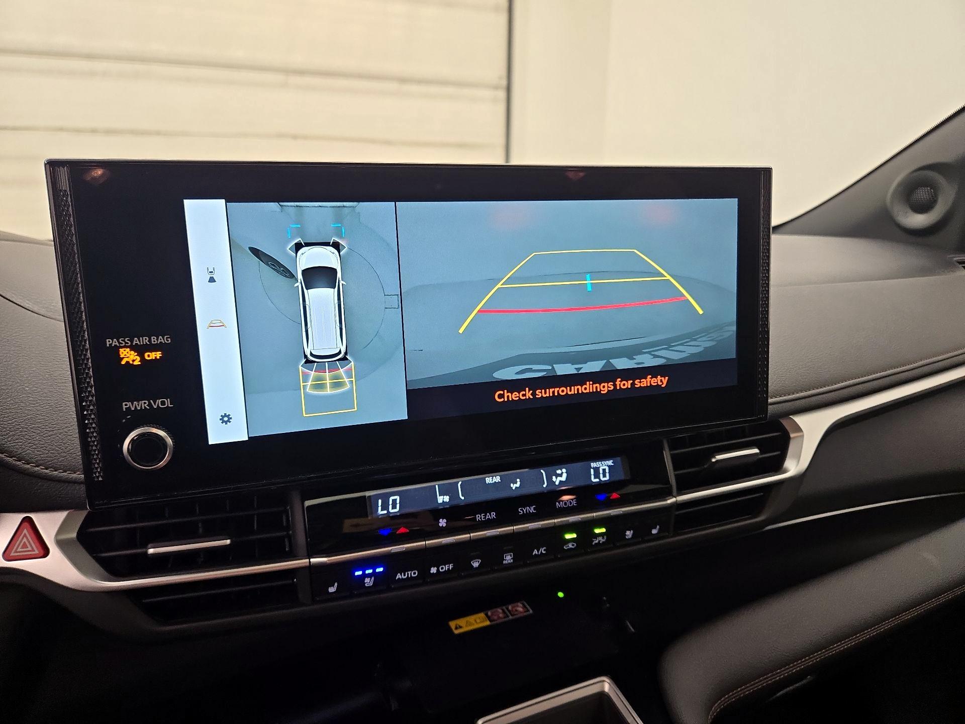 Thumbnail: 2025 Toyota Sienna - 14