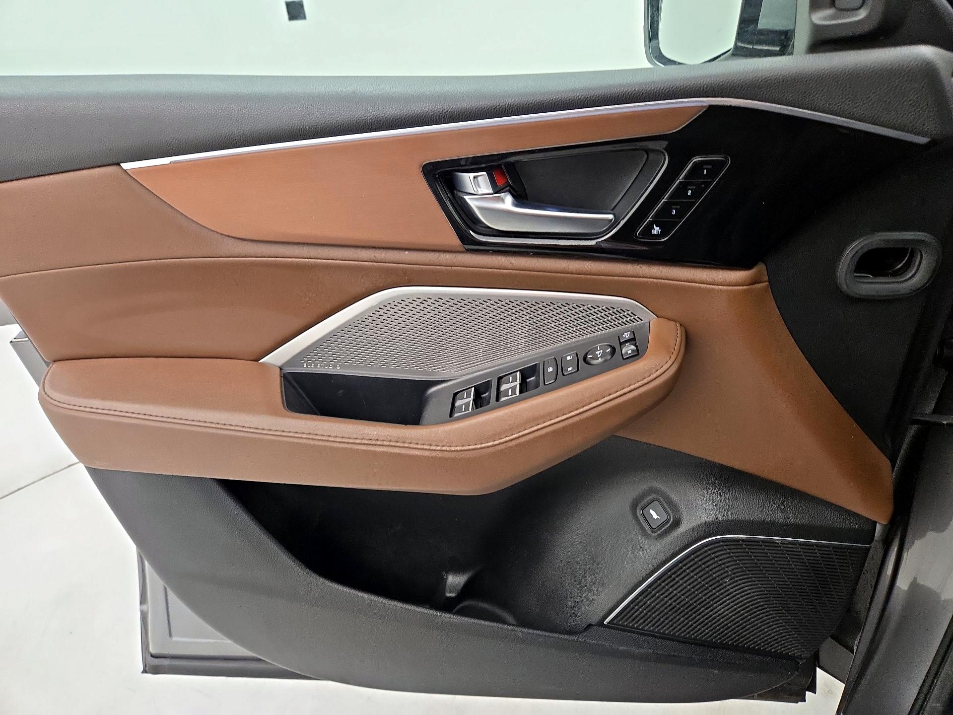 Thumbnail: 2024 Acura MDX - 12