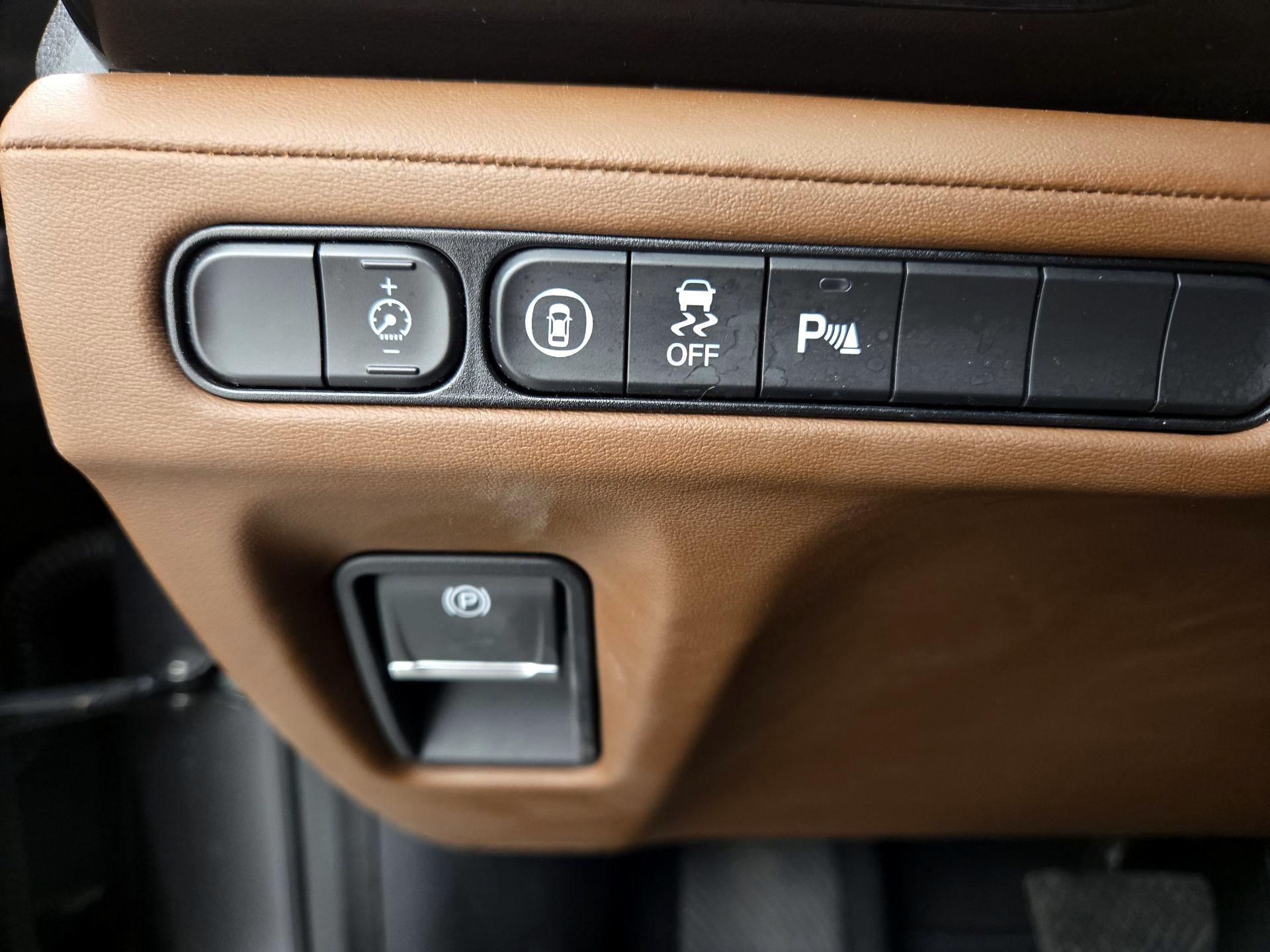 Thumbnail: 2024 Acura MDX - 13