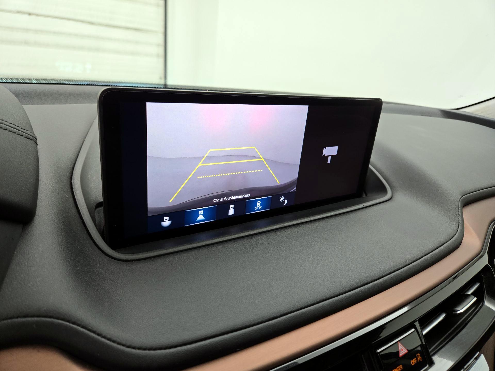 Thumbnail: 2024 Acura MDX - 15