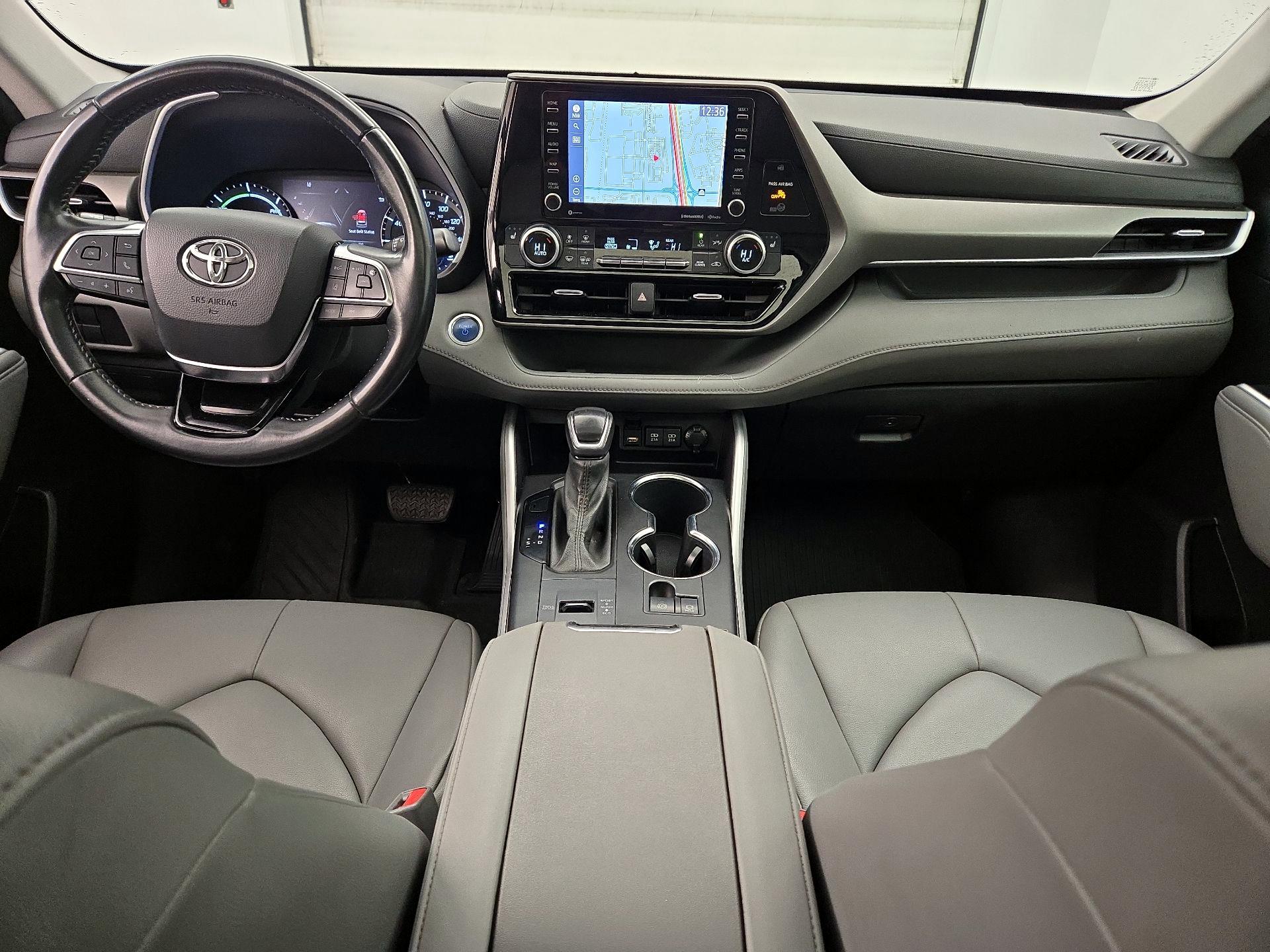 Thumbnail: 2020 Toyota Highlander - 9