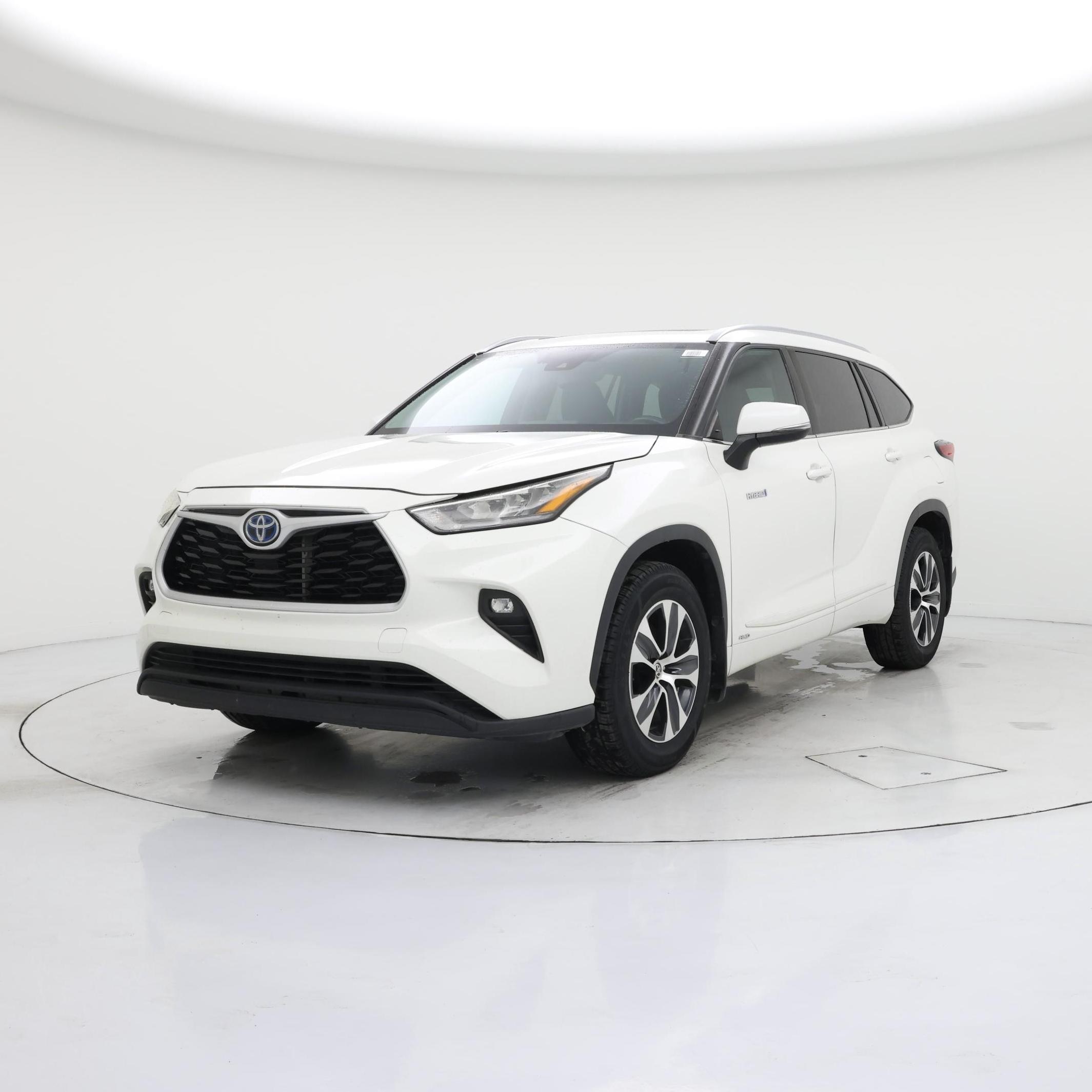 Thumbnail: 2020 Toyota Highlander - 4