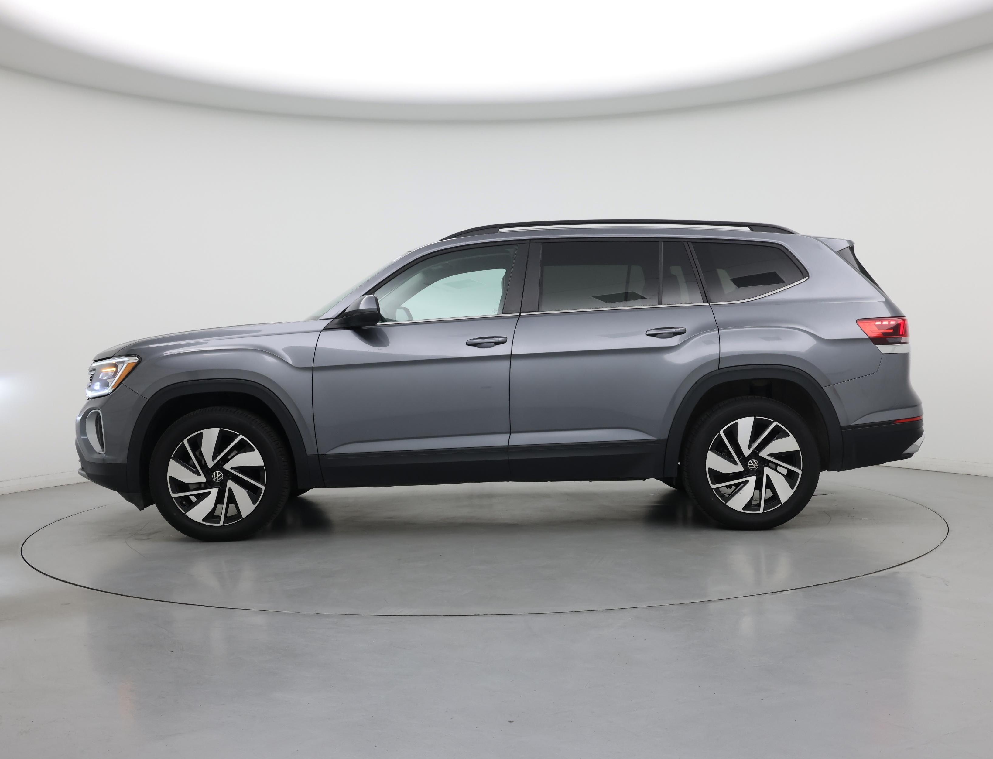 Thumbnail: 2024 Volkswagen Atlas - 3