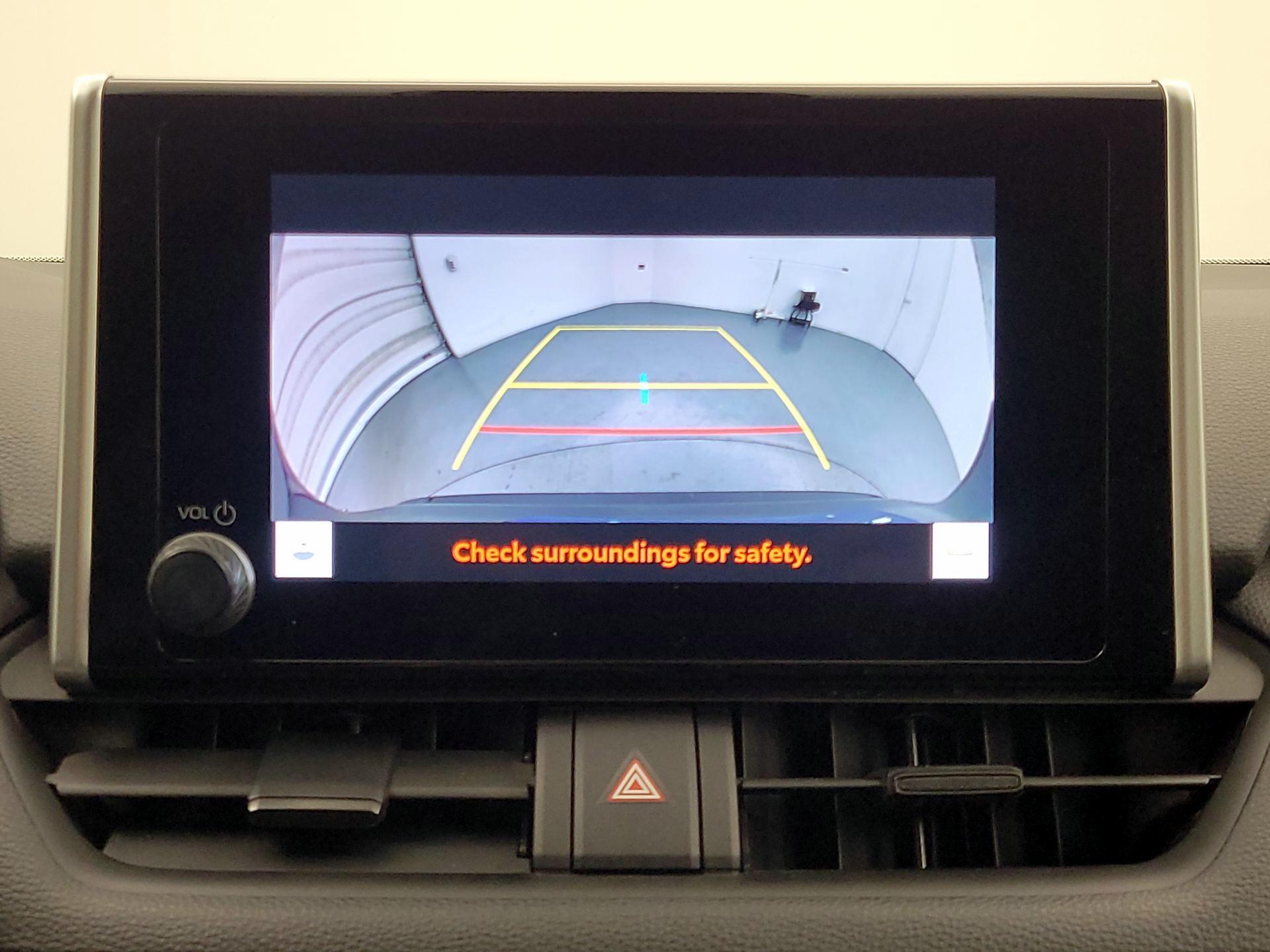 Thumbnail: 2024 Toyota RAV4 - 15