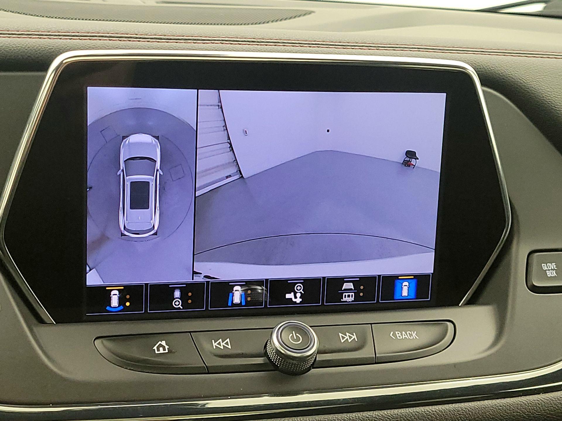 Thumbnail: 2021 Chevrolet Blazer - 15