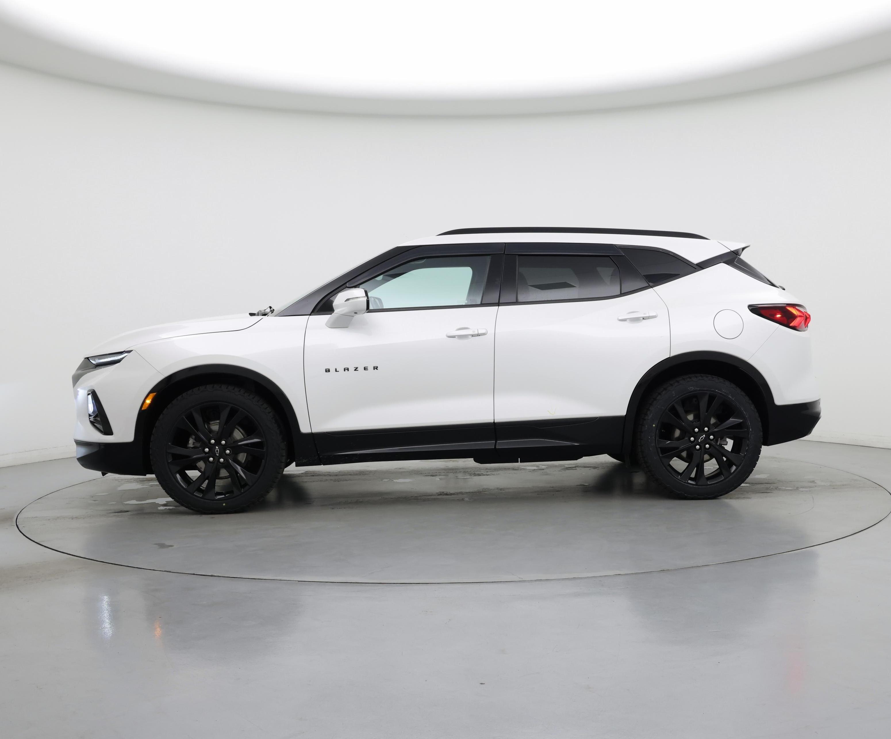 Thumbnail: 2021 Chevrolet Blazer - 3