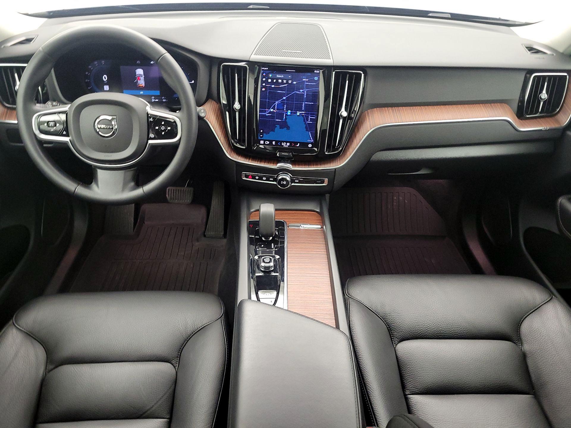 Thumbnail: 2023 Volvo XC60 - 9