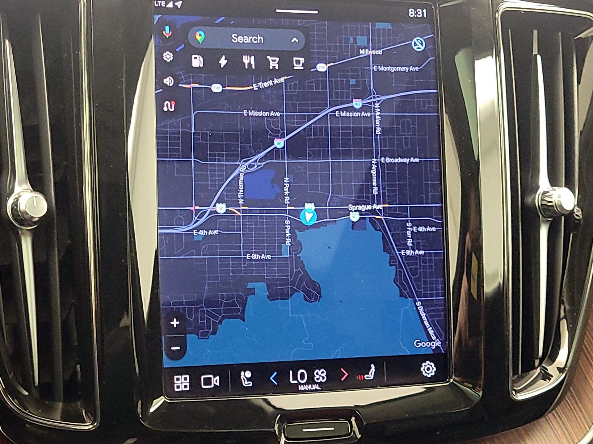 Thumbnail: 2023 Volvo XC60 - 14