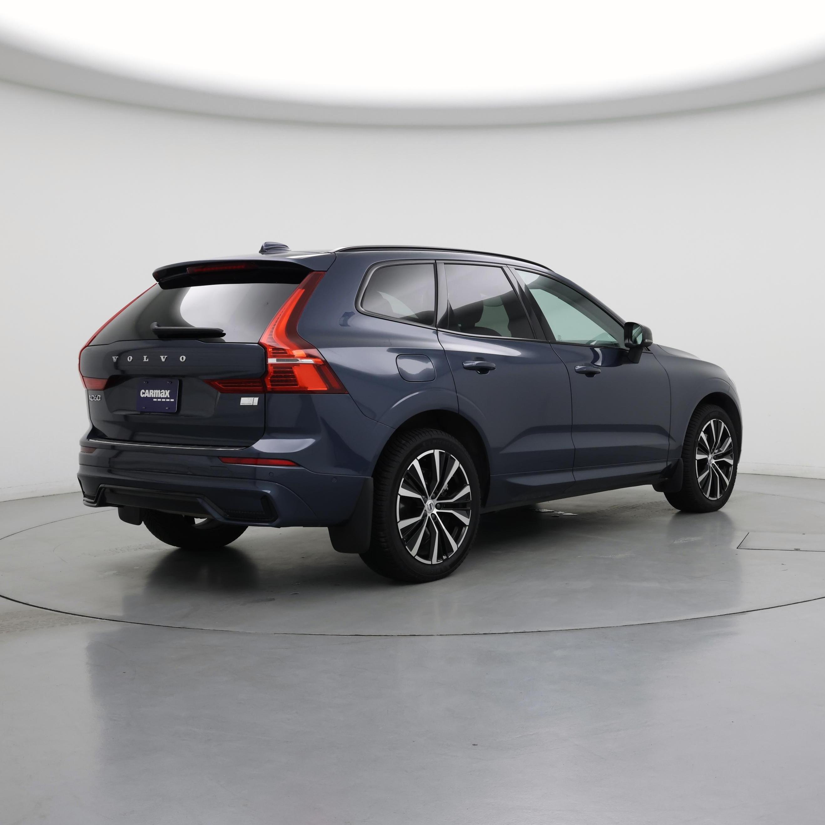 Thumbnail: 2023 Volvo XC60 - 8