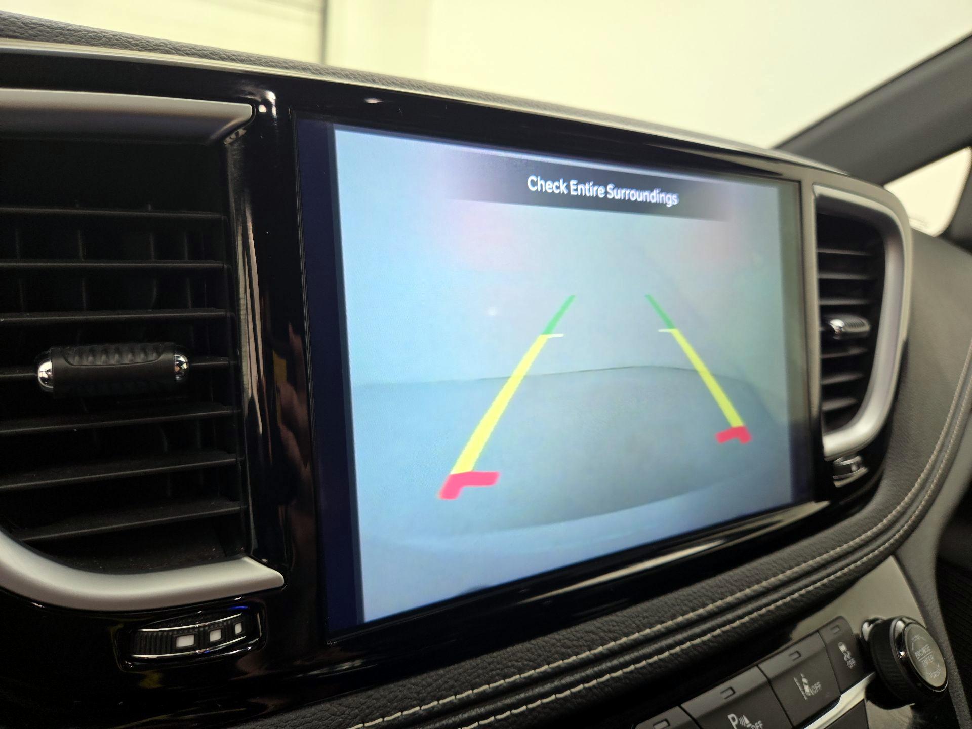 Thumbnail: 2025 Chrysler Pacifica - 15