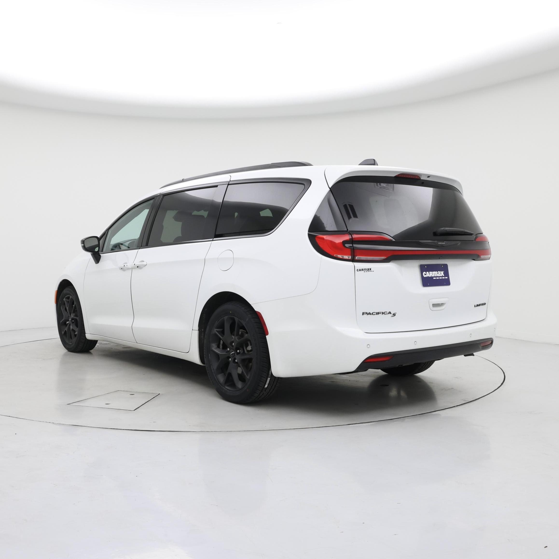 Thumbnail: 2025 Chrysler Pacifica - 2