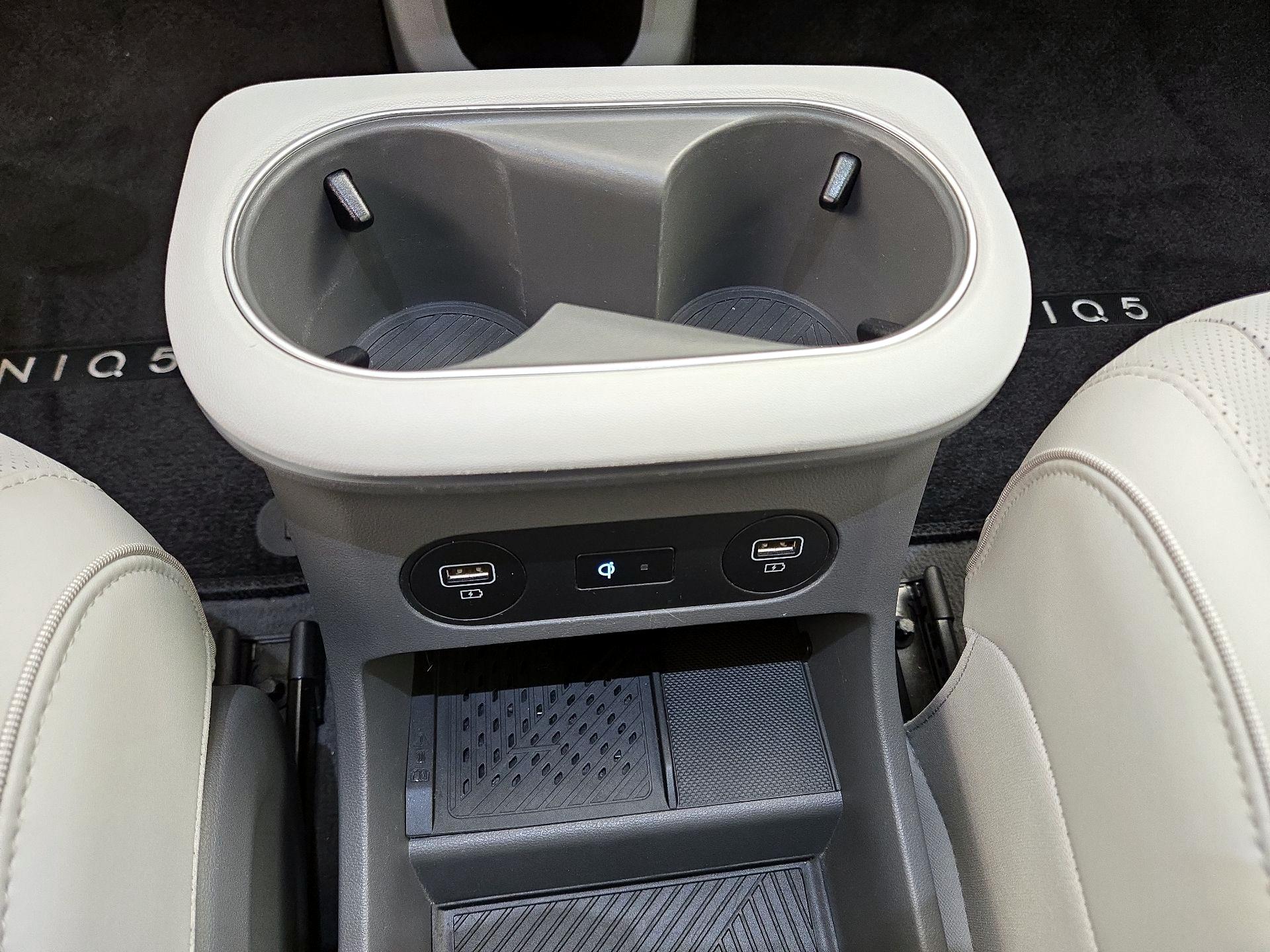 Thumbnail: 2023 Hyundai Ioniq 5 - 19